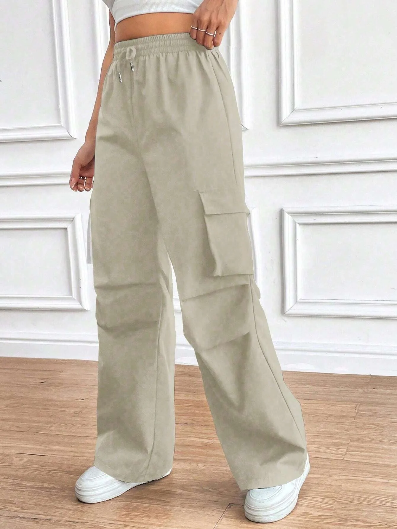 Damen Cargo-Hose mit Hochmodernem Schnitt und Praktischen Taschen Heidi-Mode - Image 6