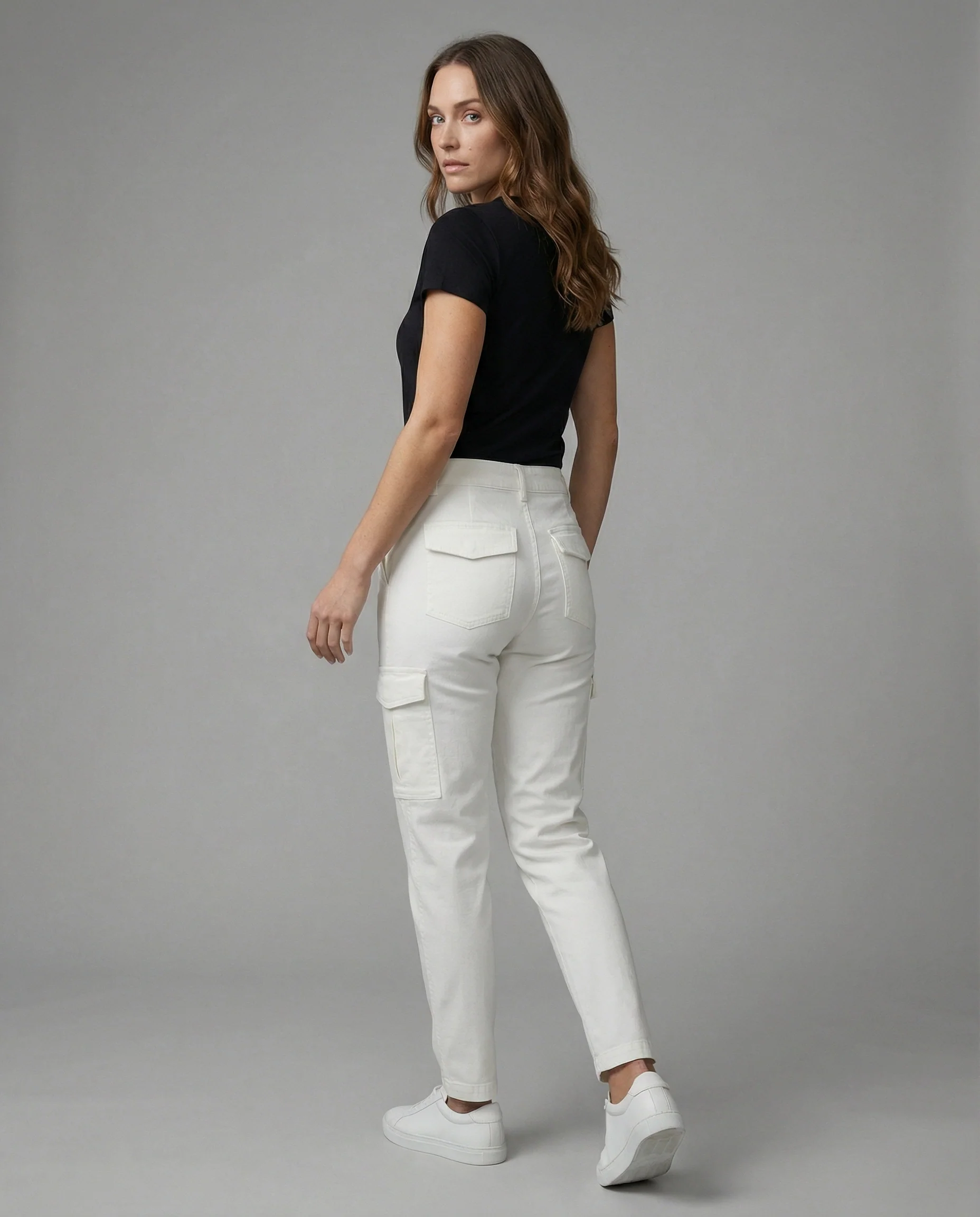 Cargohose Damen mit hohem Bund und Seitentaschen - Image 3