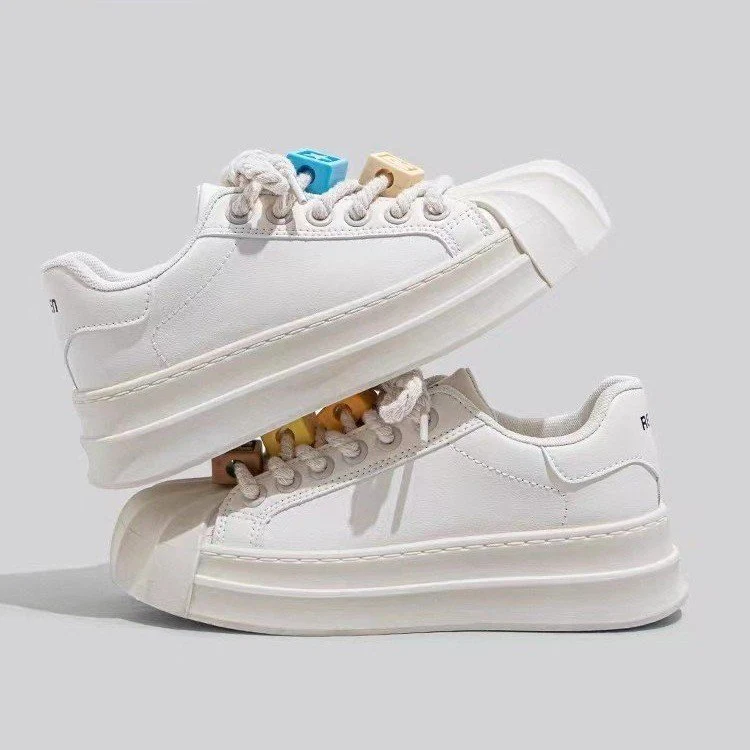 Damen Casual Sneakers mit bunten Schnürsenkeln und komfortabler Plateau-Sohle Heidi Mode - Image 3