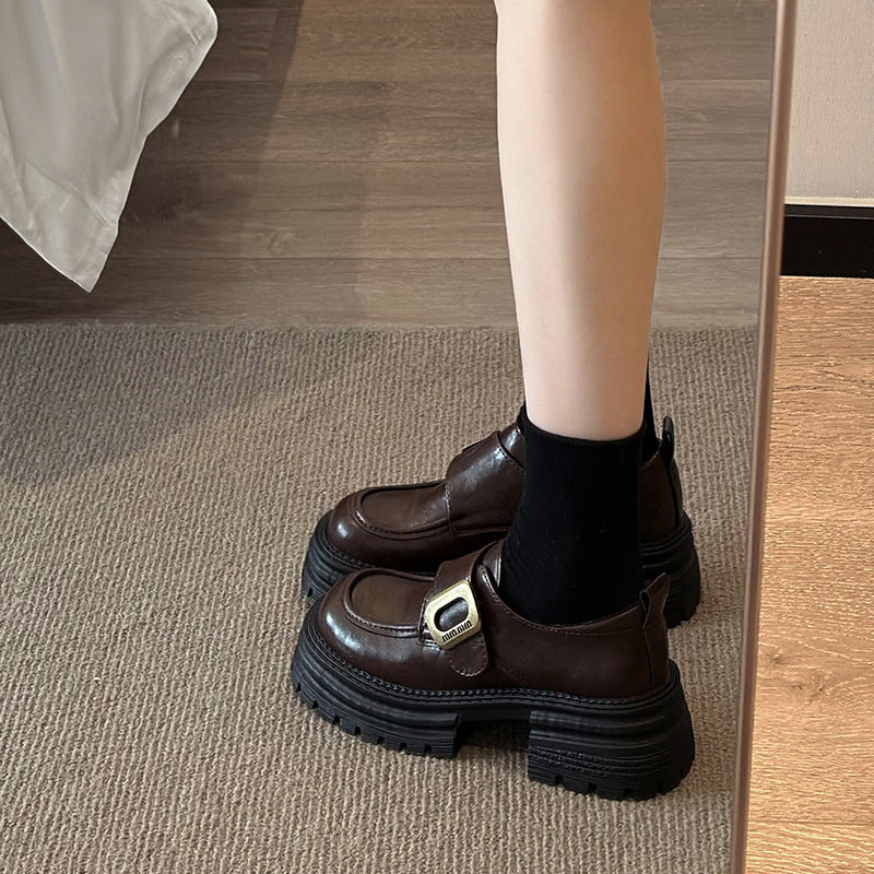 Damen Chunky Chelsea Boots mit rutschfester Gummisohle und stabiler Plattform Heidi Mode - Image 6