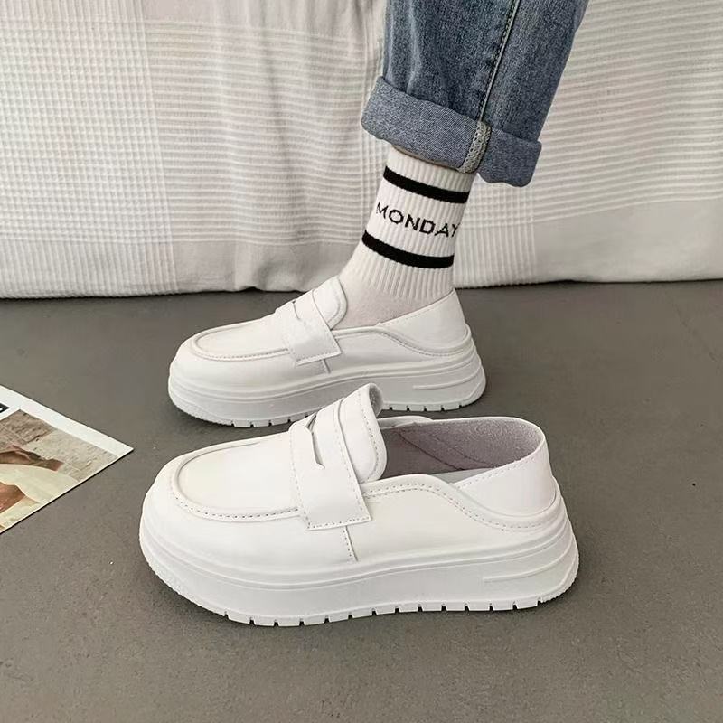 Damen Chunky Slip-On Sneakers mit verstellbarem Riemen und modischer Sohle Heidi Mode - Image 3