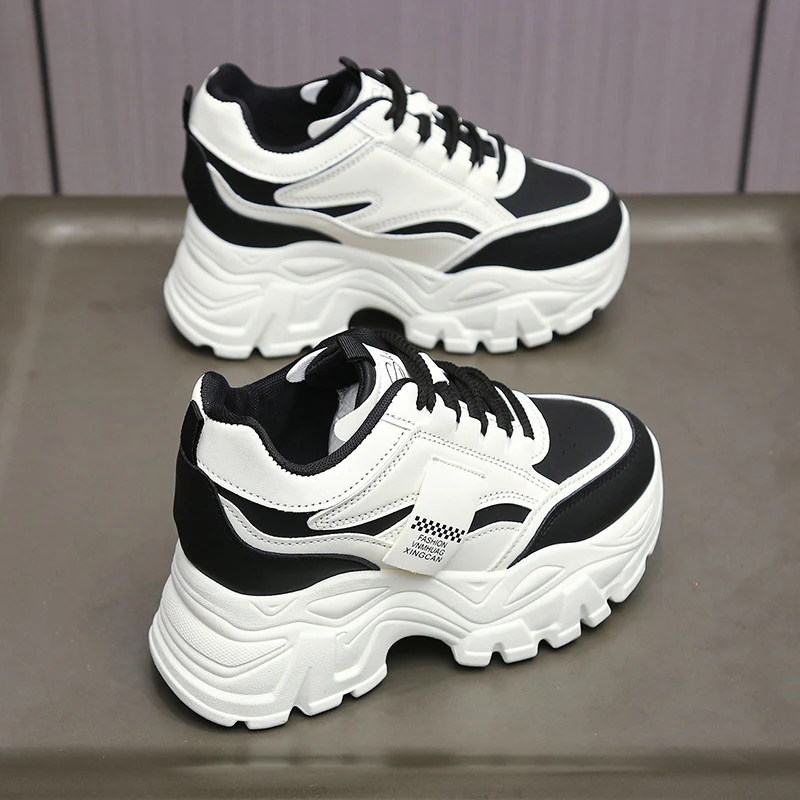 Damen Chunky Sneakers mit dämpfender Sohle und sportlichem Design Heidi Mode - Image 3
