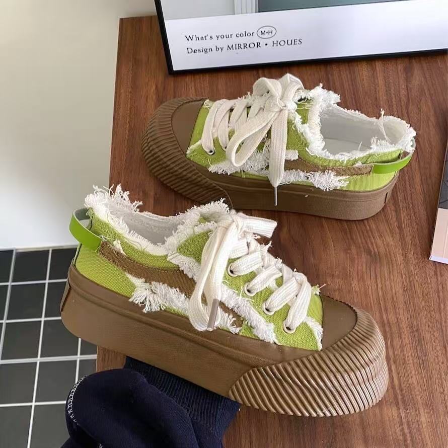 Damen Chunky Sneakers mit individuellen Fransen-Details und dämpfender Sohle Heidi Mode - Image 5