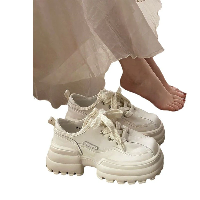 Damen Chunky Sneakers mit innovativem Dämpfungssystem und atmungsaktiver Oberflächenstruktur Heidi Mode - Image 5
