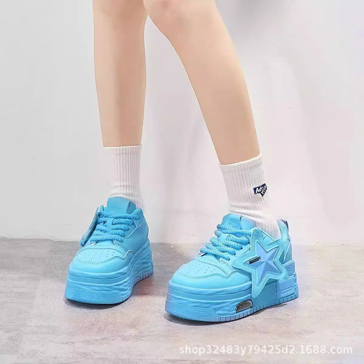 Damen Chunky Sneakers mit innovativem Dämpfungssystem und modischem Sternen-Design Heidi Mode - Image 6