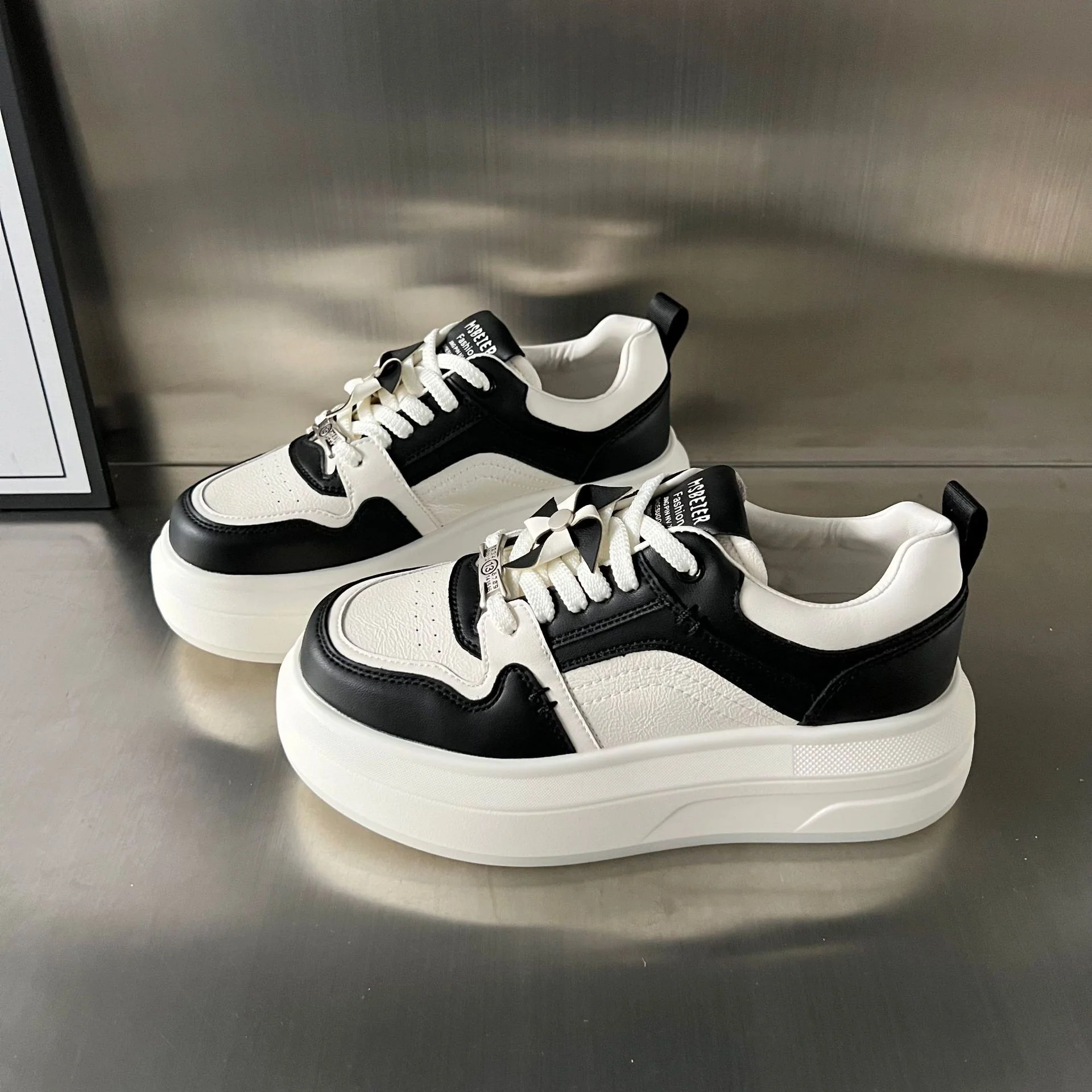 Damen Chunky Sneakers mit innovativer Plattensohle und atmungsaktivem Obermaterial Heidi Mode - Image 6