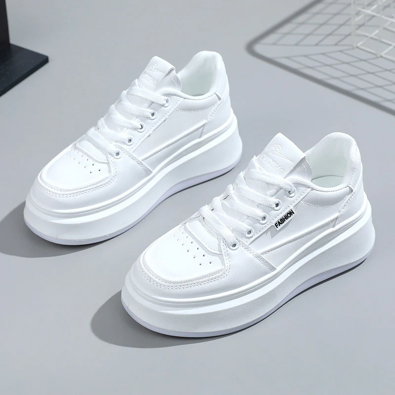 Damen Chunky Sneakers mit modischem Profil und dämpfender Sohle Heidi Mode - Image 6