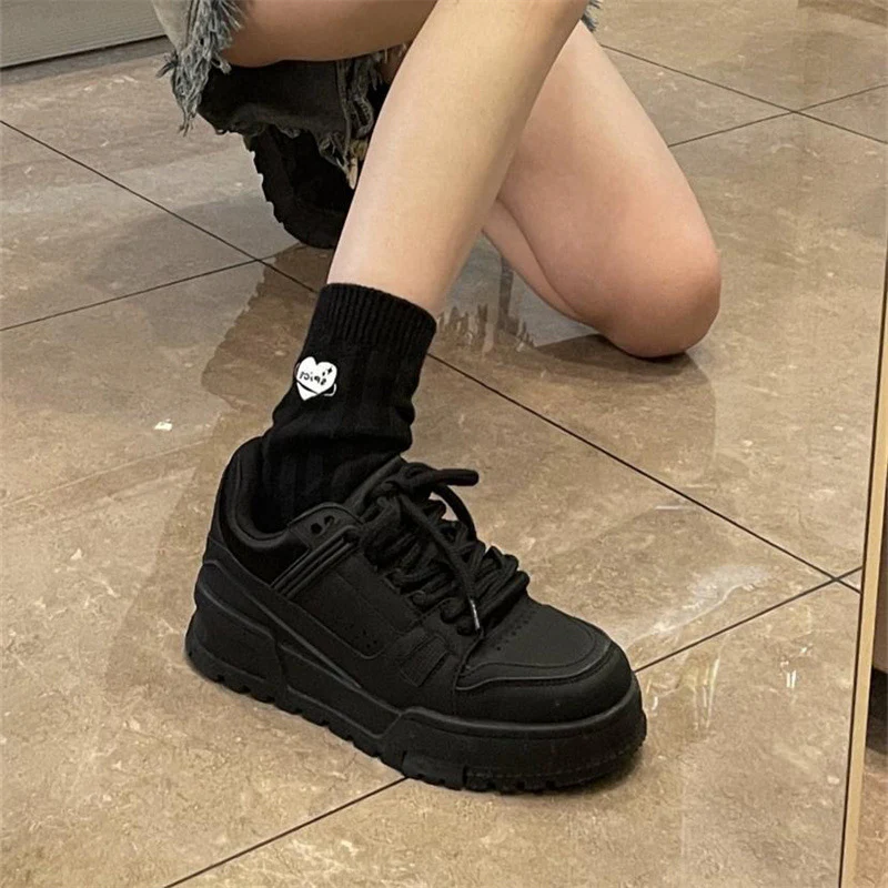 Damen Chunky Sneakers mit rutschfester Sohle und atmungsaktivem Obermaterial Heidi Mode - Image 2