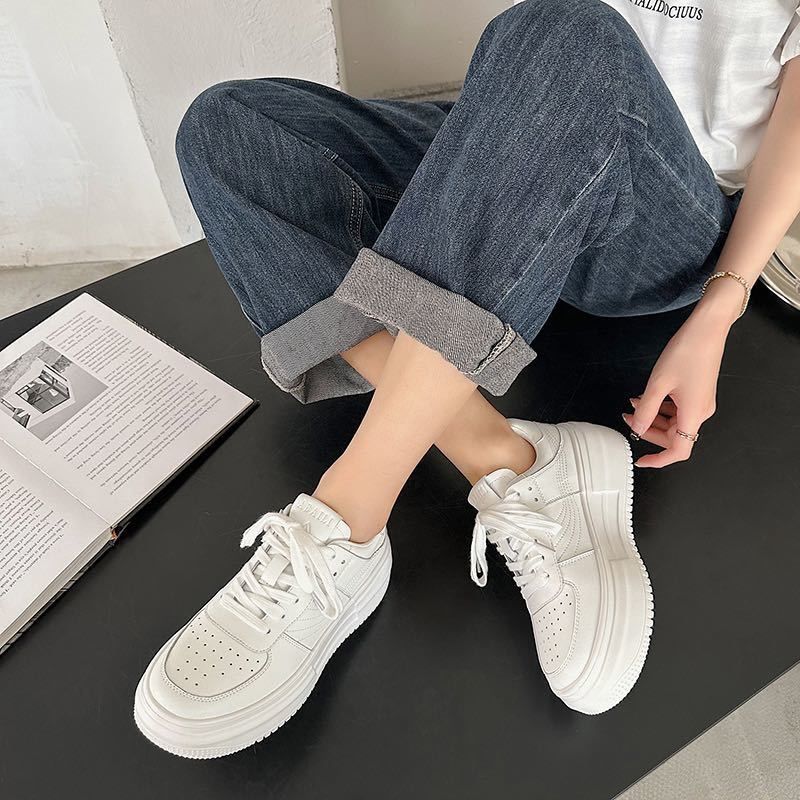 Damen Chunky Sneakers mit verstärkter Profilsohle und atmungsaktiver Konstruktion Heidi Mode - Image 3