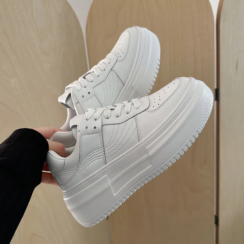 Damen Chunky Sneakers mit verstärkter Profilsohle und atmungsaktiver Konstruktion Heidi Mode - Image 4
