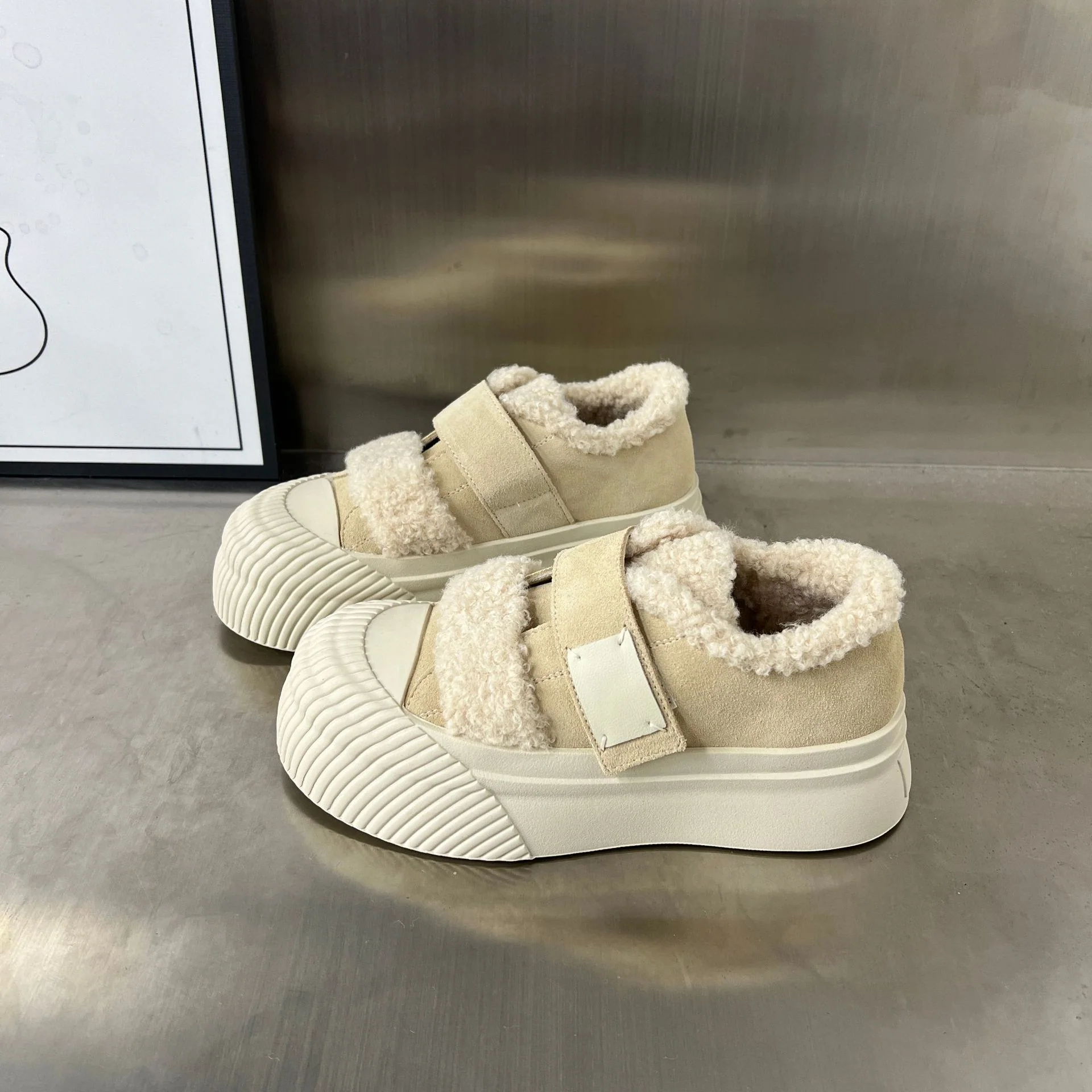 Damen Chunky Sneakers mit warmem Futter und praktischem Klettverschluss Heidi Mode - Image 4