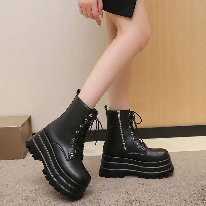 Damen Chunky-Stiefel mit trendiger Plateausohle und Schnürung Heidi Mode - Image 3