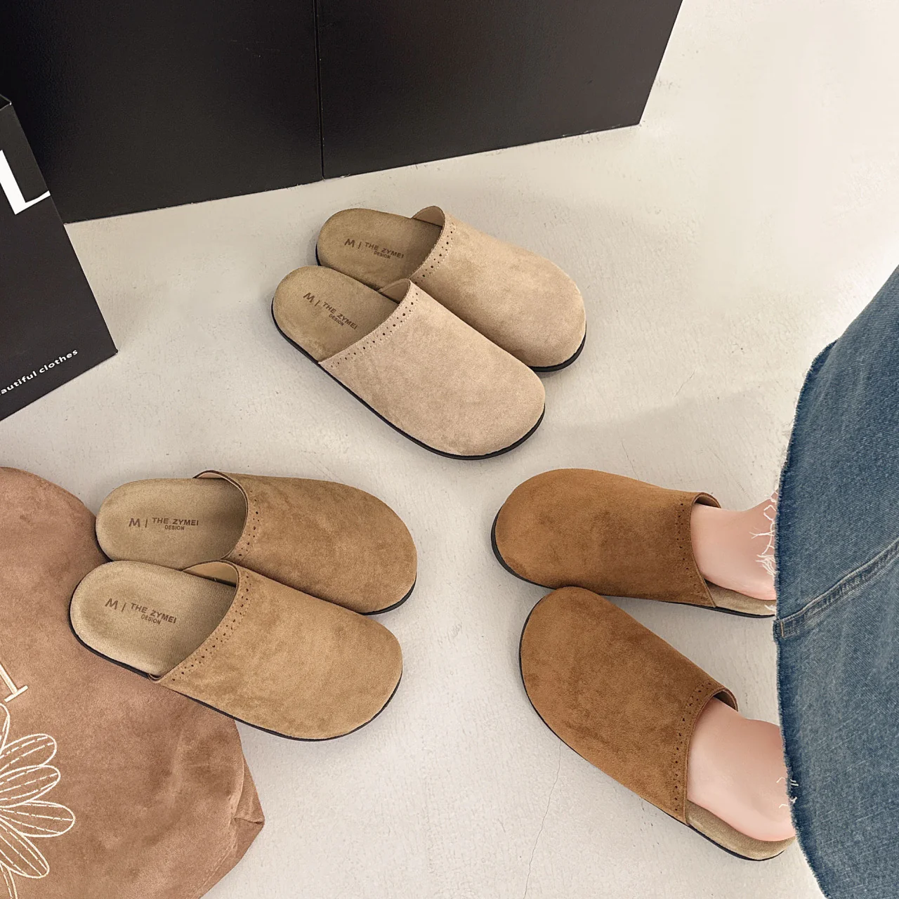 Damen Clogs aus weichem Wildleder mit ergonomischem Fußbett Heidi Mode - Image 4