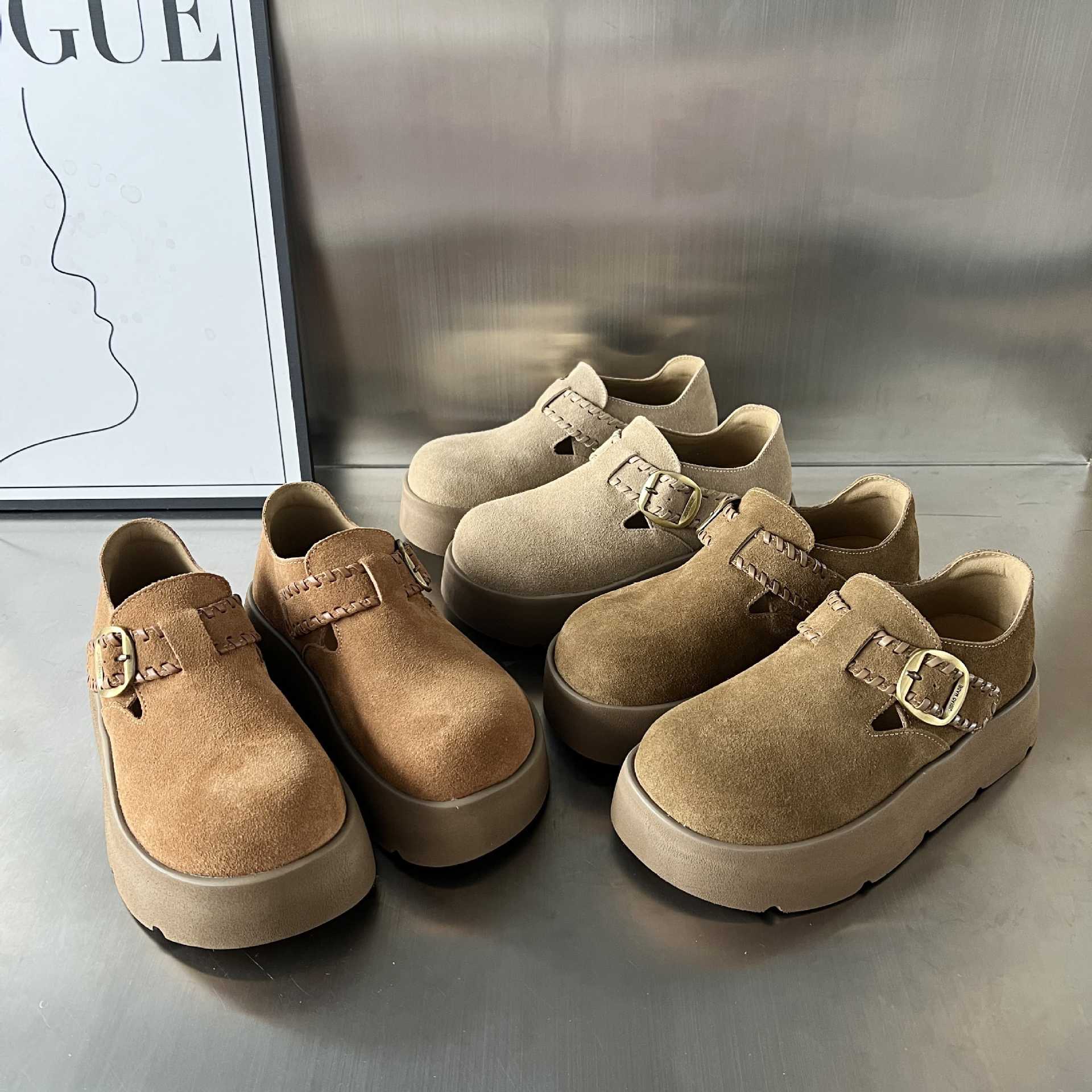 Damen Clogs mit modischem Riemen und komfortablem Fußbett Heidi Mode - Image 4