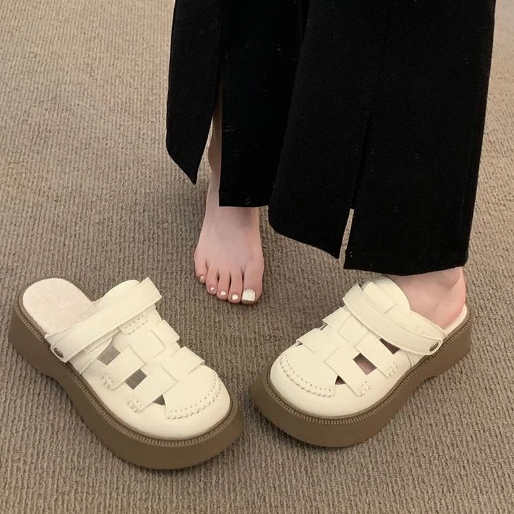 Damen Clogs mit verstellbaren Riemen und komfortablem Plateau Heidi Mode - Image 2