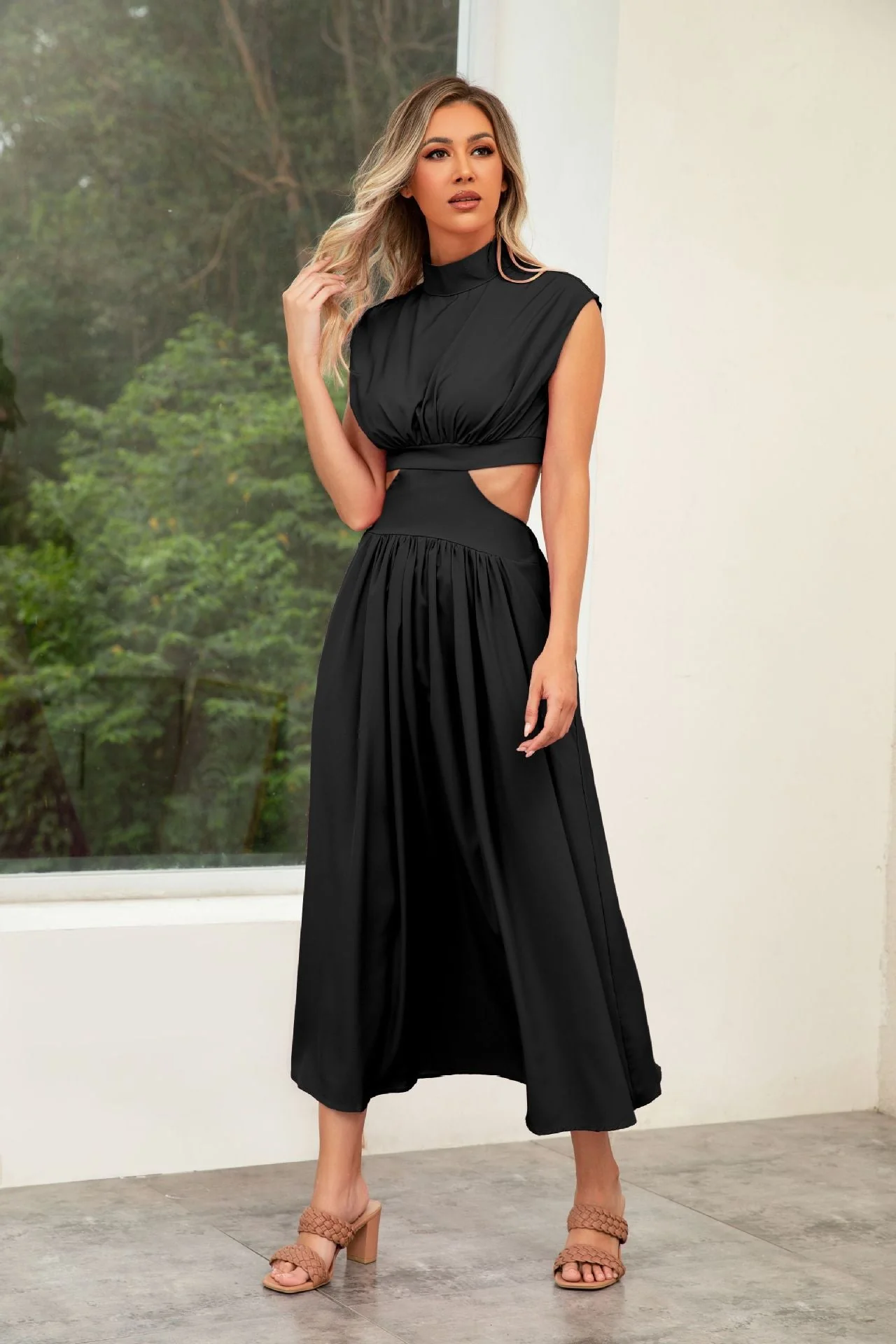 Damen Cut-Out Sommerkleid mit Hohem Kragen Heidi-Mode - Image 11