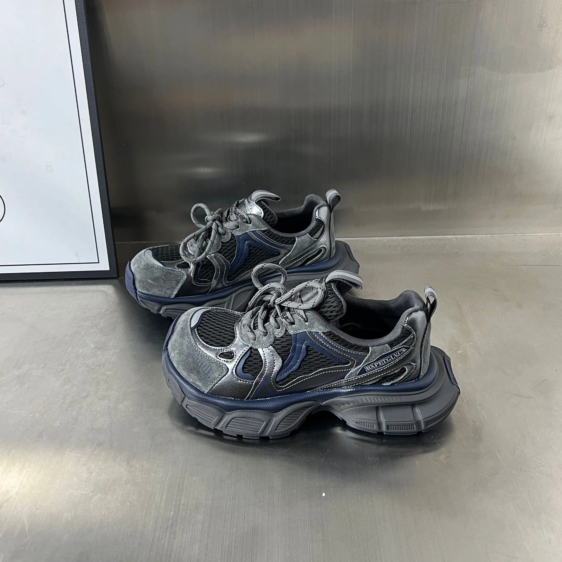 Damen Dynamische Sportsneakers mit atmungsaktivem Mesh und stoßdämpfendem Komfort Heidi Mode - Image 4