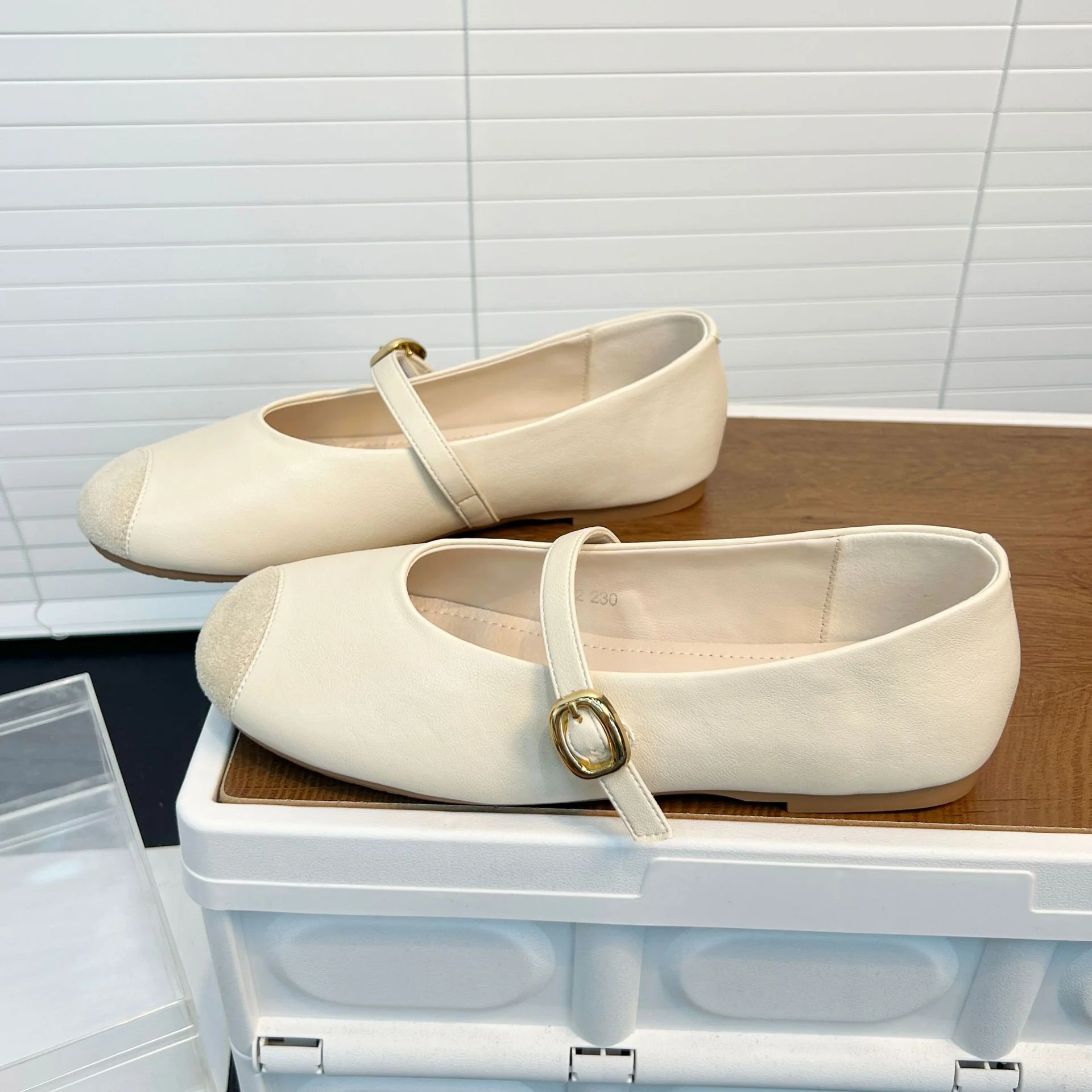 Damen elegante Ballerinas mit dekorativem Riemen und edler Schnallenverzierung Heidi Mode - Image 8