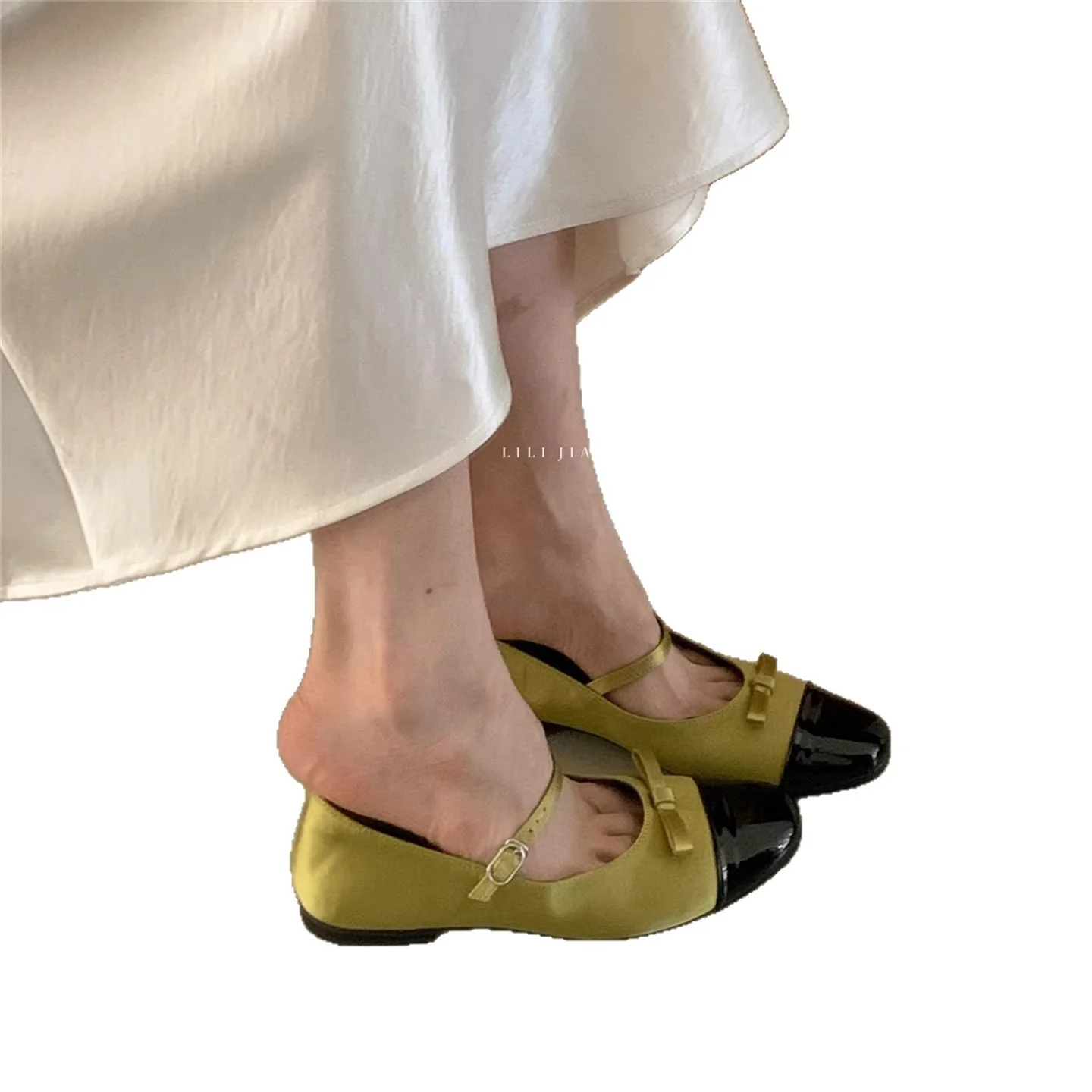 Damen Elegante Ballerinas mit dekorativer Schleifenverzierung und hochwertiger Lederoberfläche Heidi Mode - Image 5