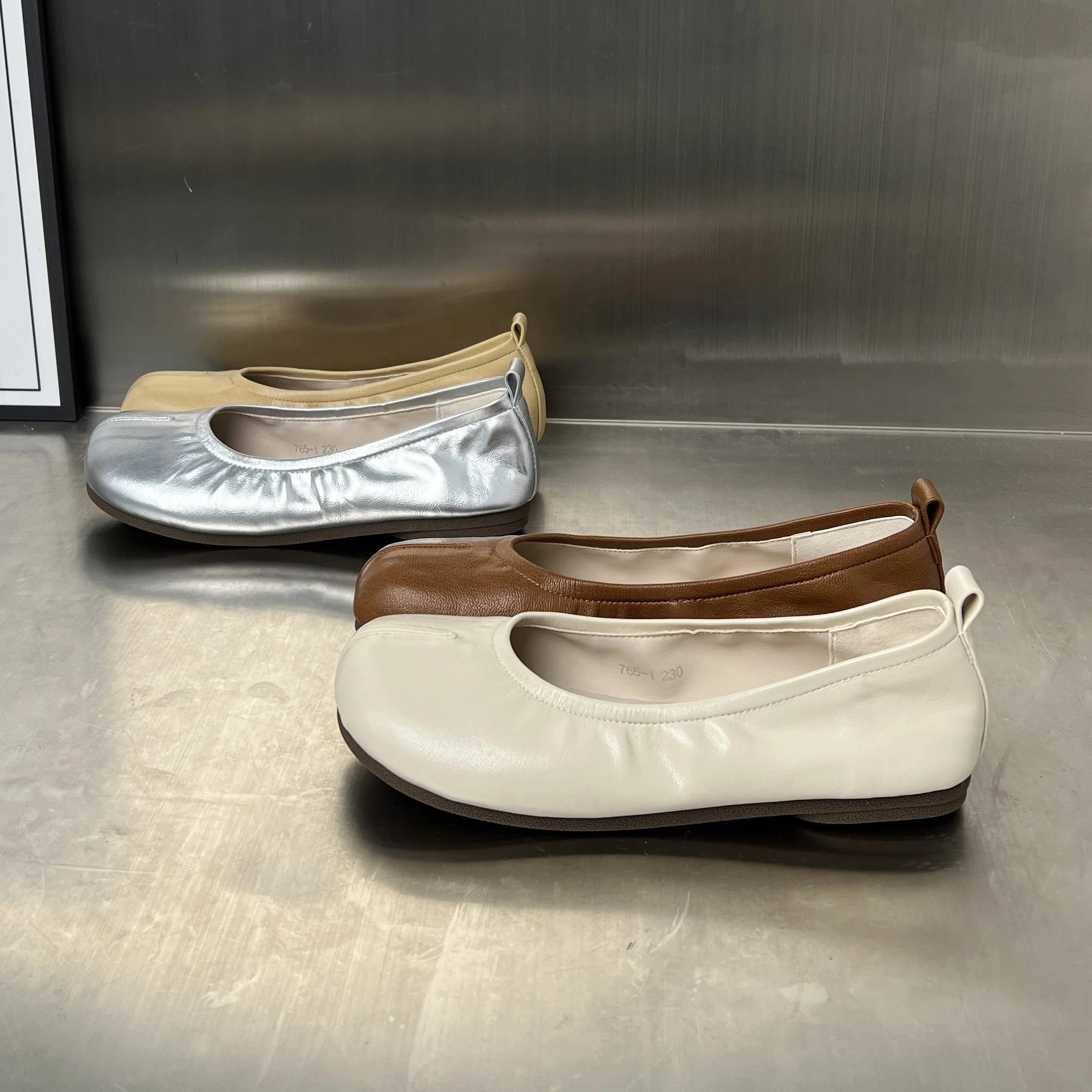 Damen elegante Ballerinas mit flexiblem Gummizug und leichtem Fußbett Heidi Mode - Image 5