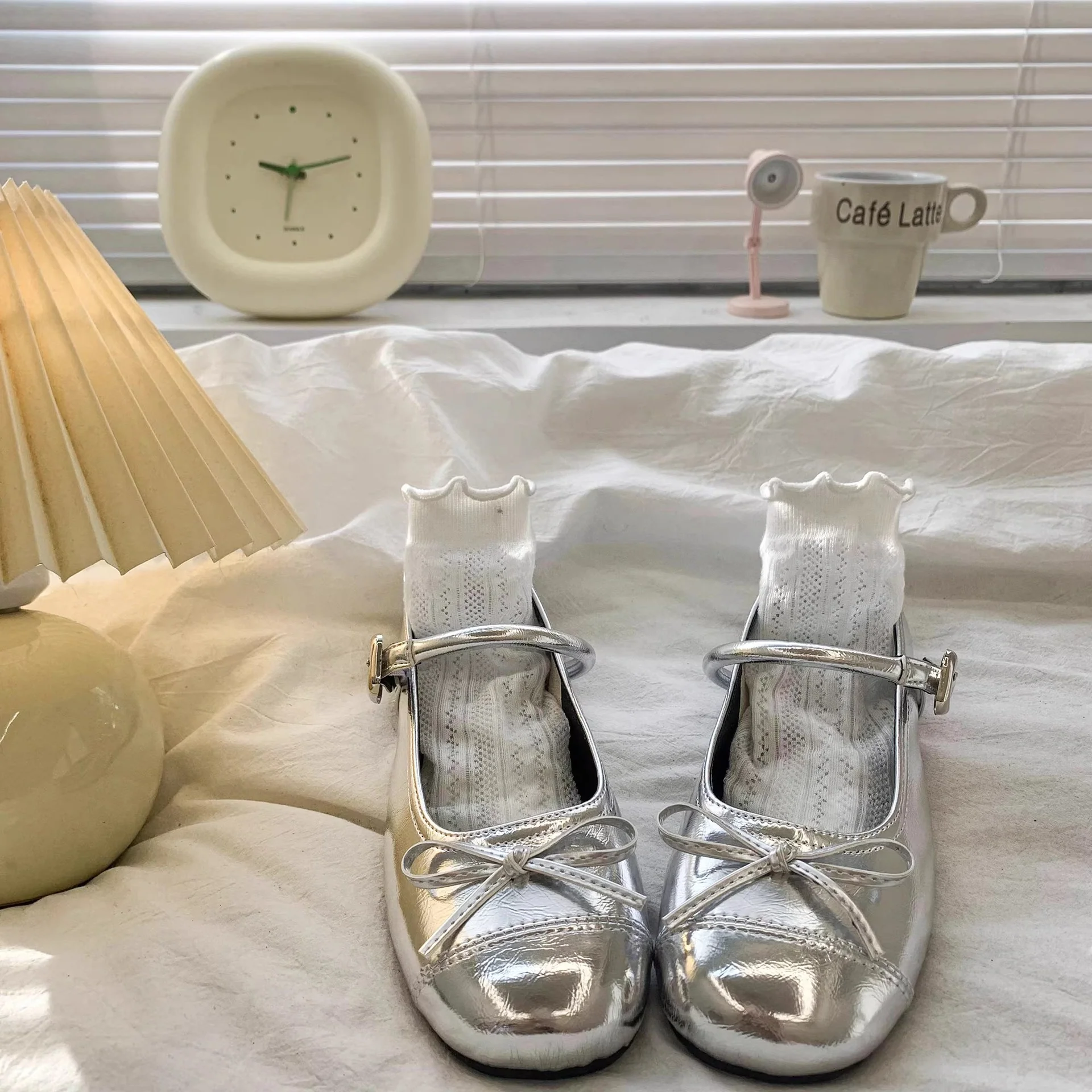 Damen elegante Ballerinas mit floralem Spitzen-Design und komfortablem Fußbett Heidi Mode - Image 6