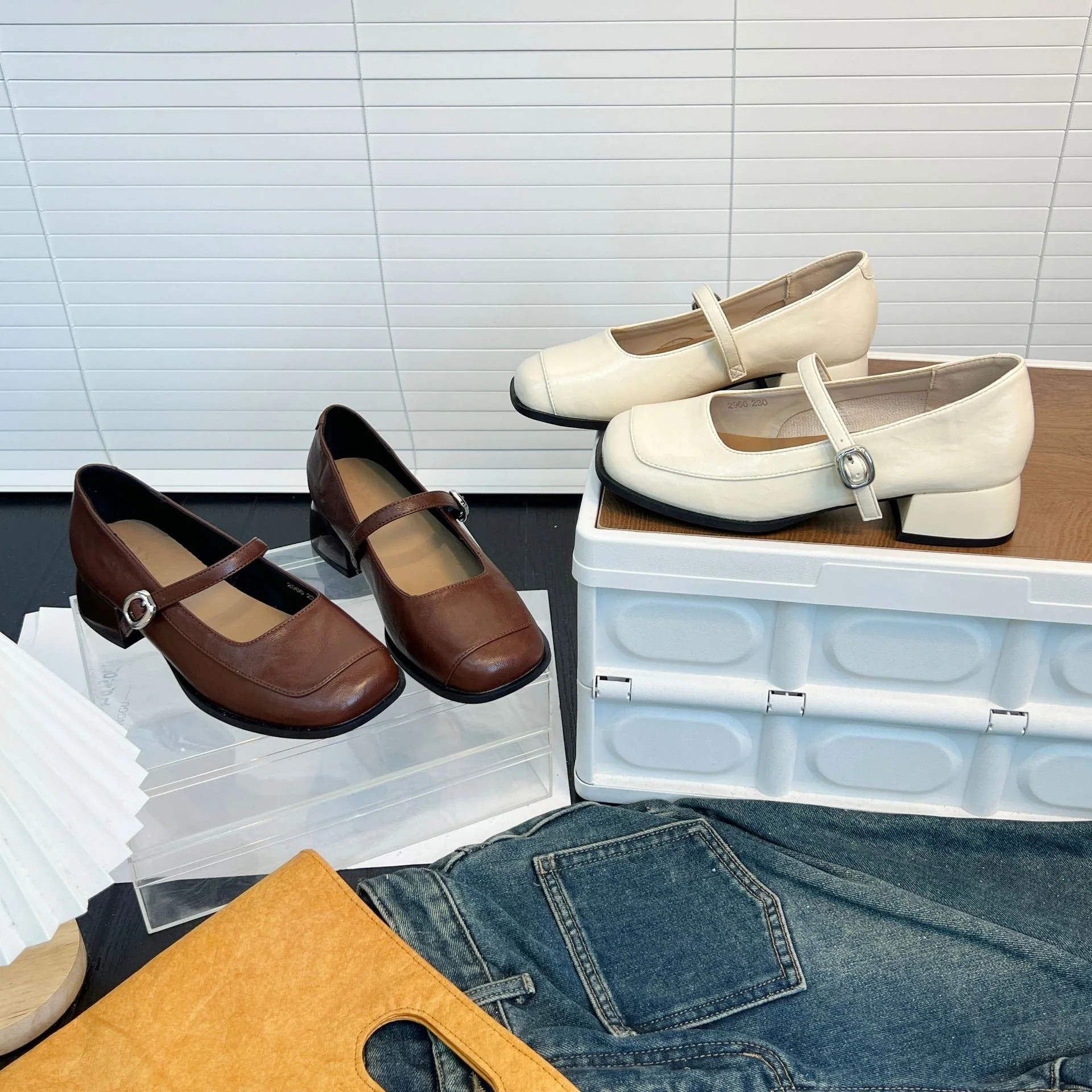 Damen elegante Ballerinas mit verstellbarem Riemen und bequemem Fußbett Heidi Mode - Image 3