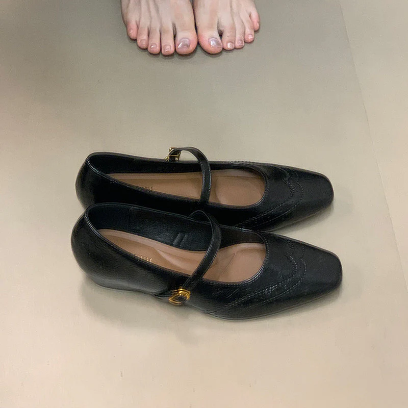 Damen elegante Ballerinas mit verstellbarem Riemen und feinen Ziernähten Heidi Mode - Image 6