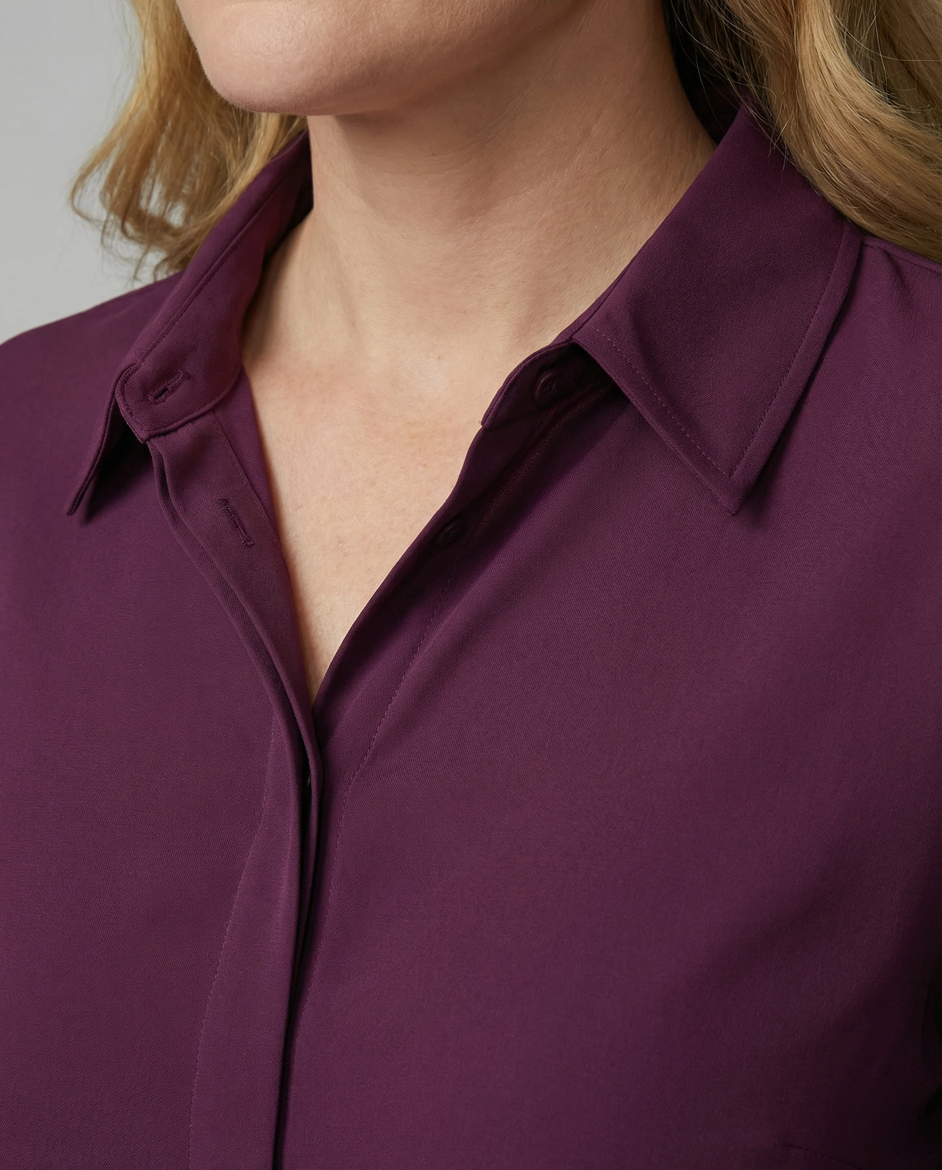 Damen Hemdbluse elegant mit luxuriösem Glanz - Image 4