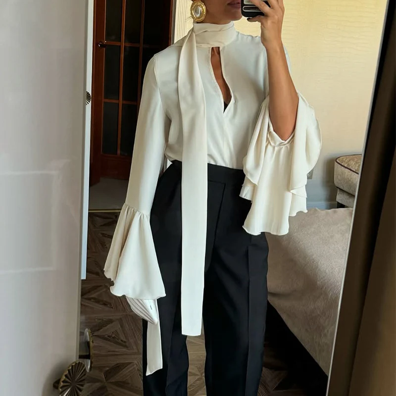 Damen Elegante Bluse mit voluminösen Ärmeln und Bindegürtel Heidi-Mode - Image 4