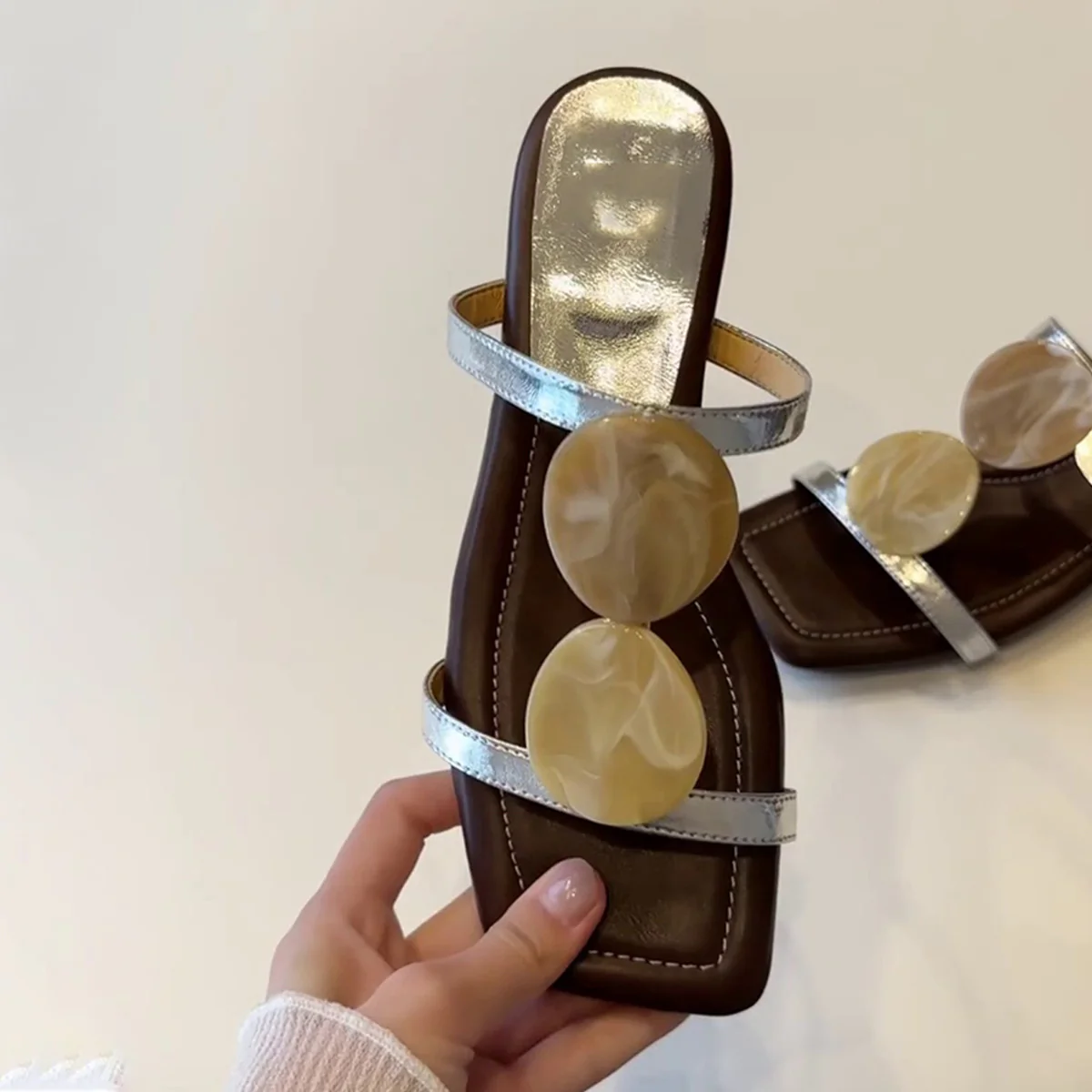 Damen elegante Flip-Flops mit dekorativen Perlenapplikationen Heidi Mode - Image 3