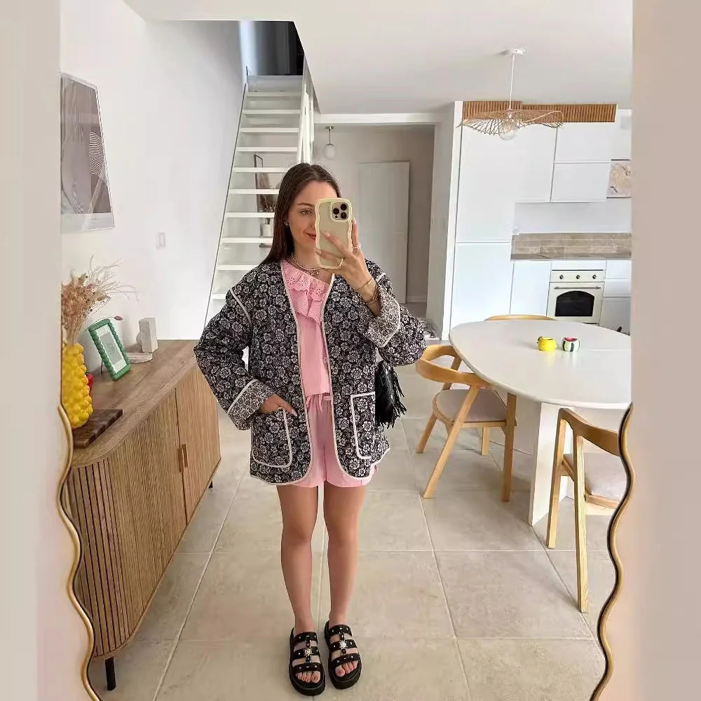 Damen Elegante Floral-Jacke Im Oversized-Schnitt mit Strukturierten Details Heidi-Mode - Image 3