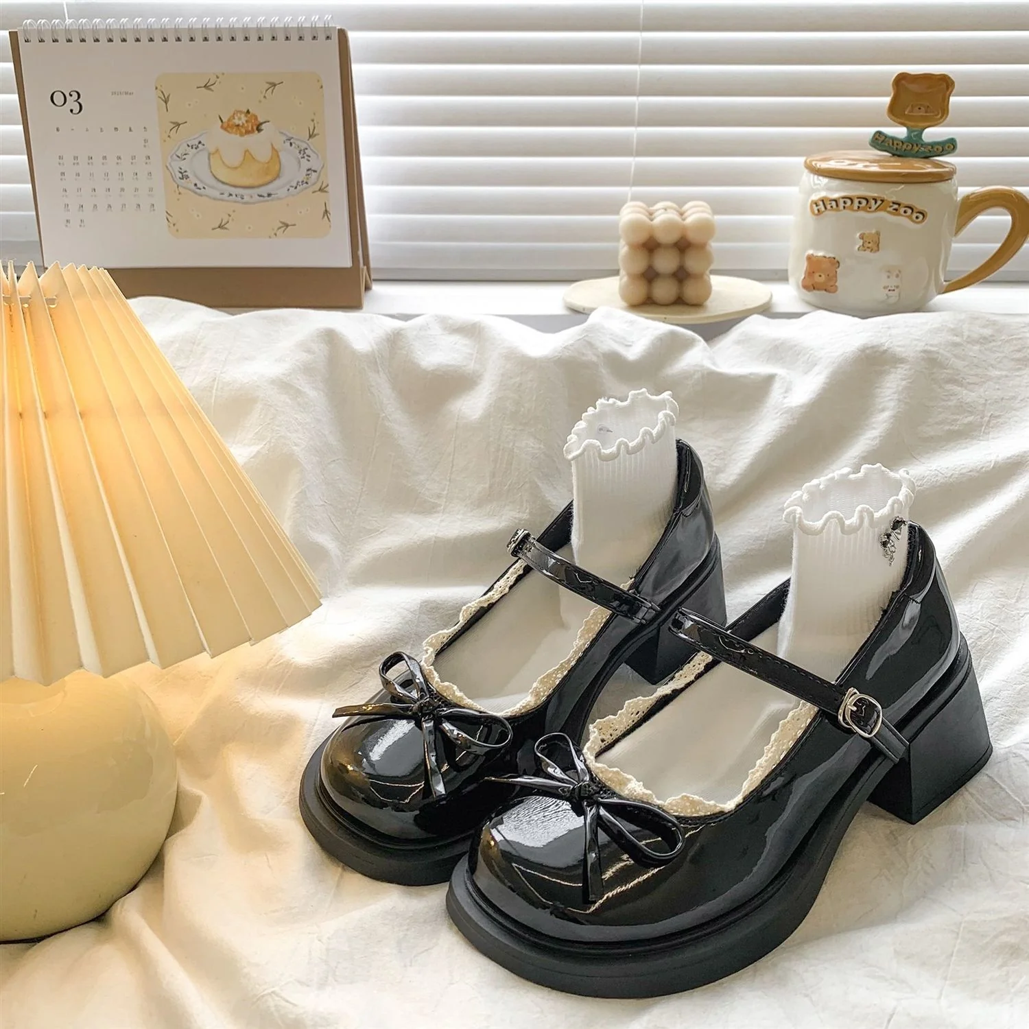 Damen Elegante Lackpumps mit verspieltem Schleifen-Detail und bequemer Sohle Heidi Mode - Image 7