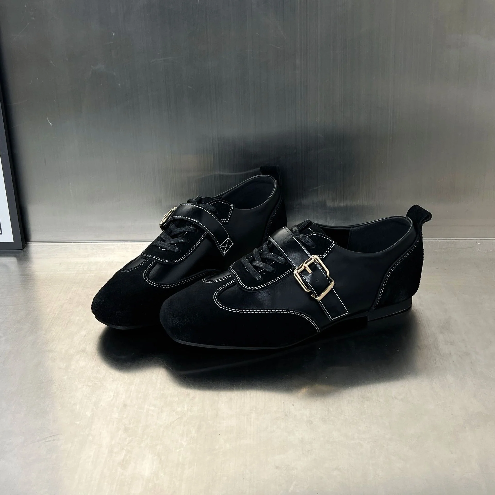Damen elegante Loafers mit modischem Schnallenverschluss Heidi Mode - Image 2