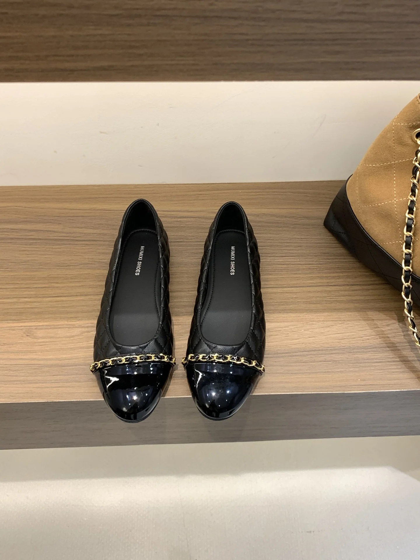 Damen Elegante Mary Jane Ballerinas mit modischem Riemchen und komfortablem Fußbett Heidi Mode - Image 10