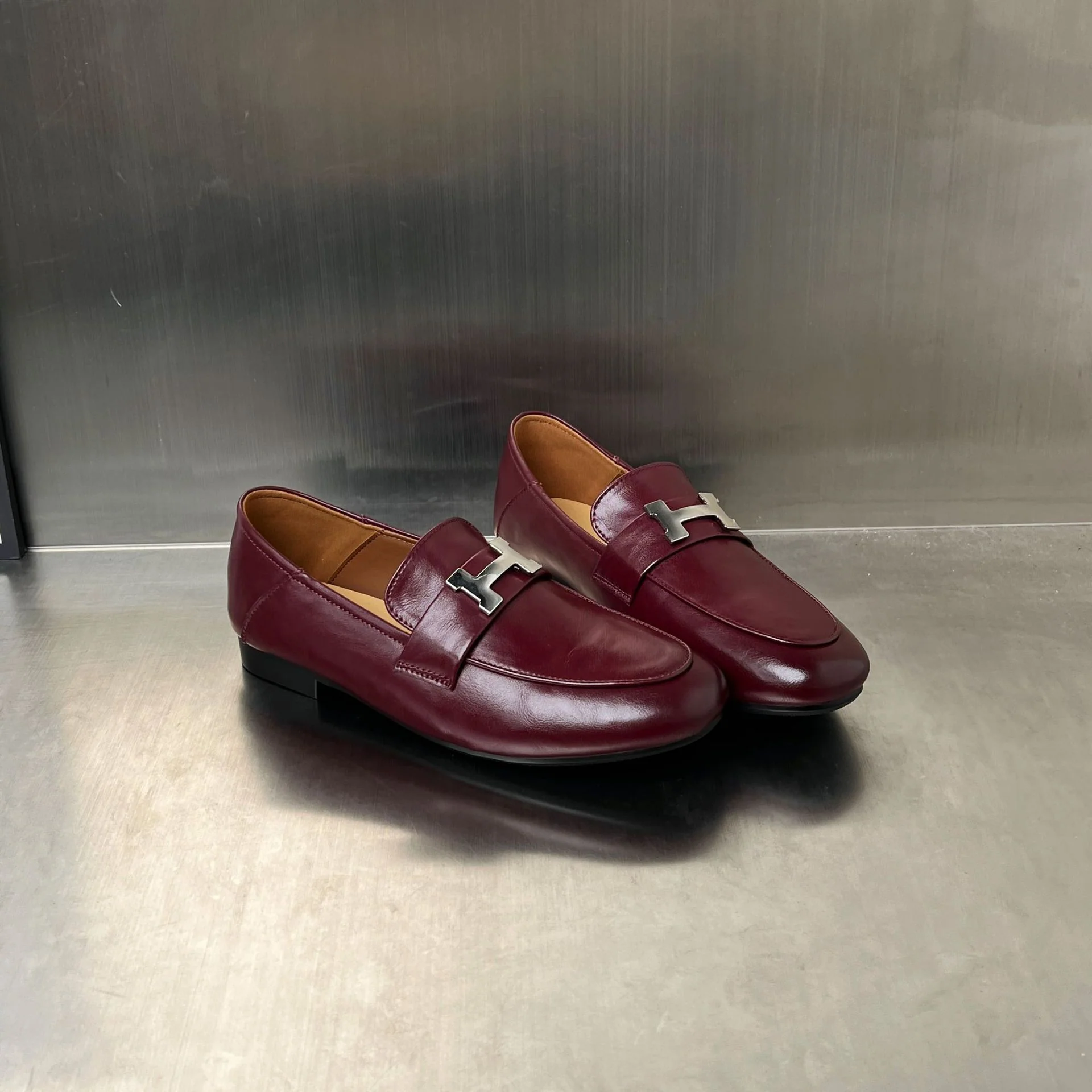 Damen Elegante Mokassins aus hochwertigem Leder mit modischem Schnallenverschluss Heidi Mode - Image 4