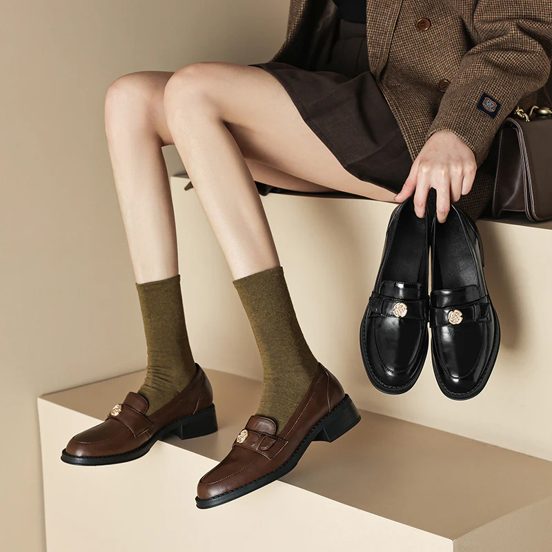 Damen Elegante Mokassins mit dekorativer Schnalle und flexiblem Komfort Heidi Mode - Image 2