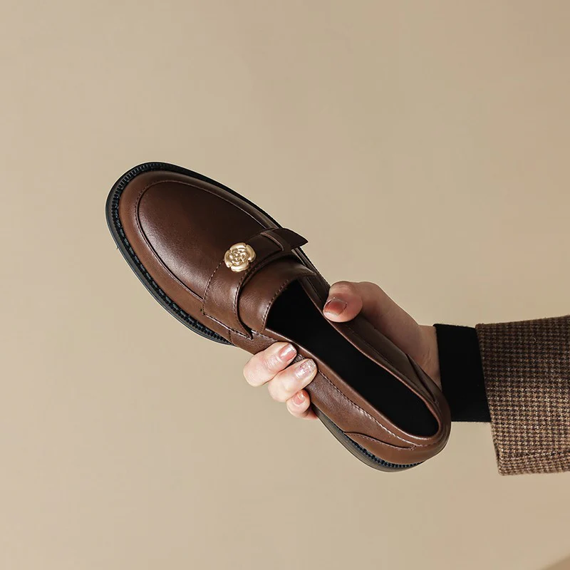 Damen Elegante Mokassins mit dekorativer Schnalle und flexiblem Komfort Heidi Mode - Image 7