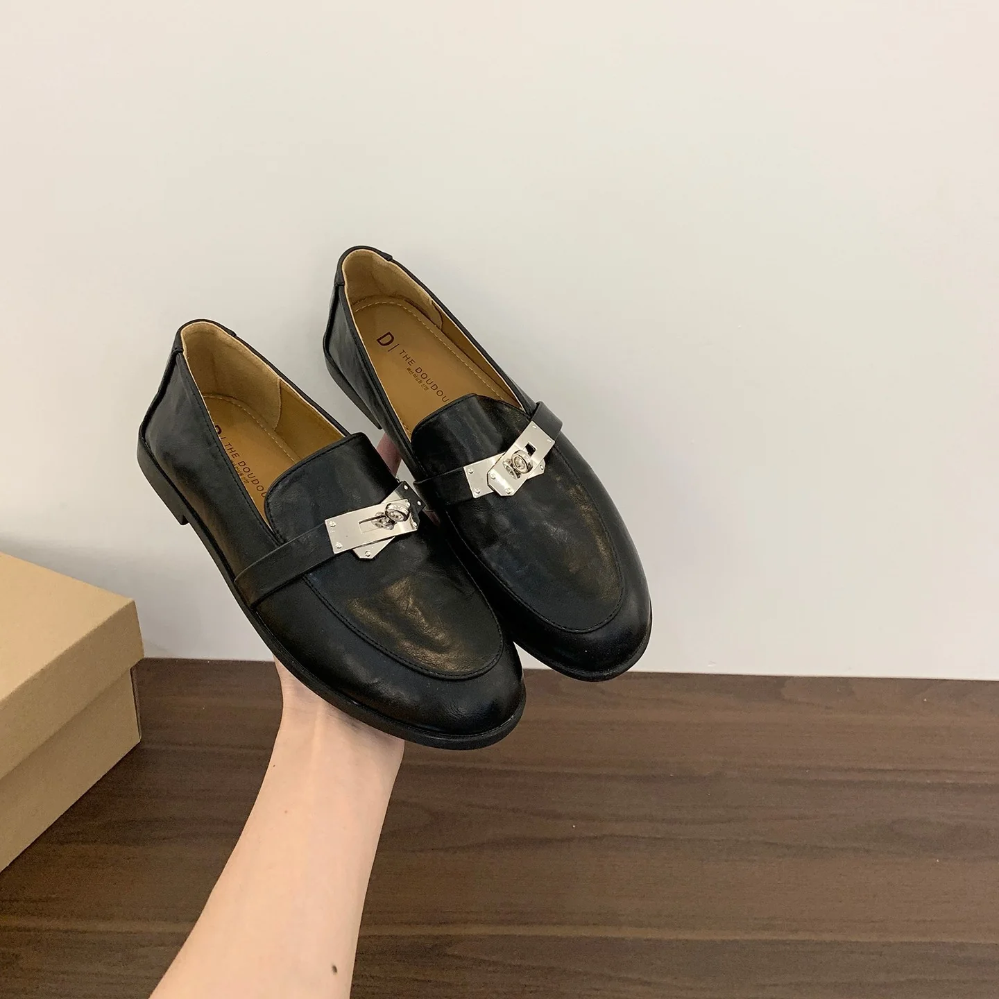 Damen elegante Mokassins mit modischem Schnallenakzent Heidi Mode - Image 3