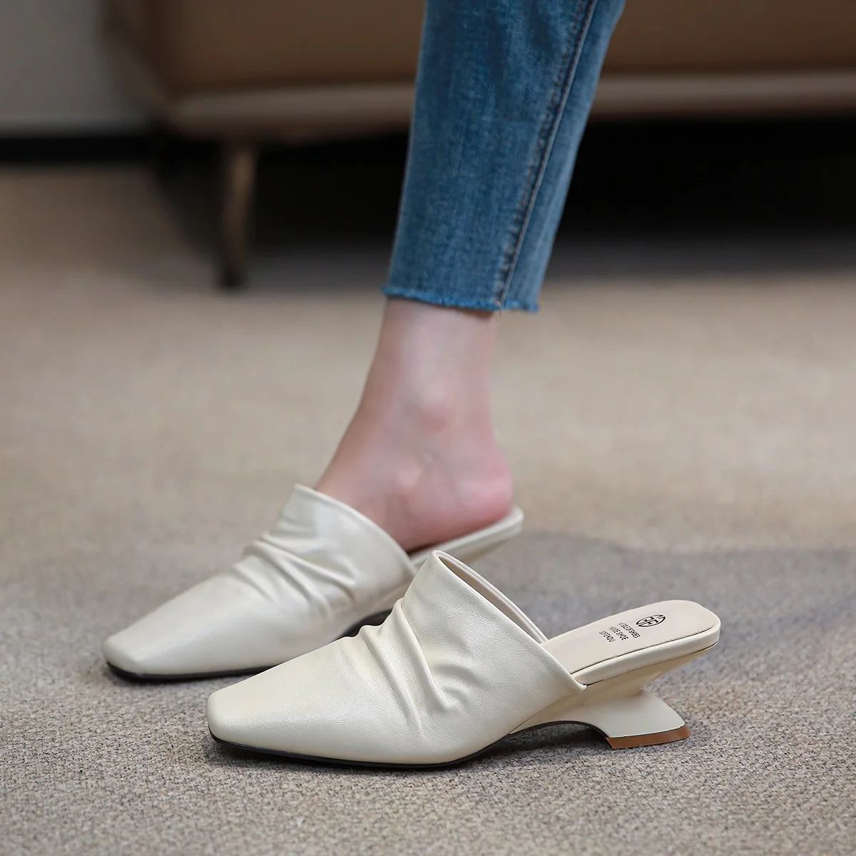 Damen elegante Pantoletten mit modischem Raffung-Design Heidi Mode - Image 6