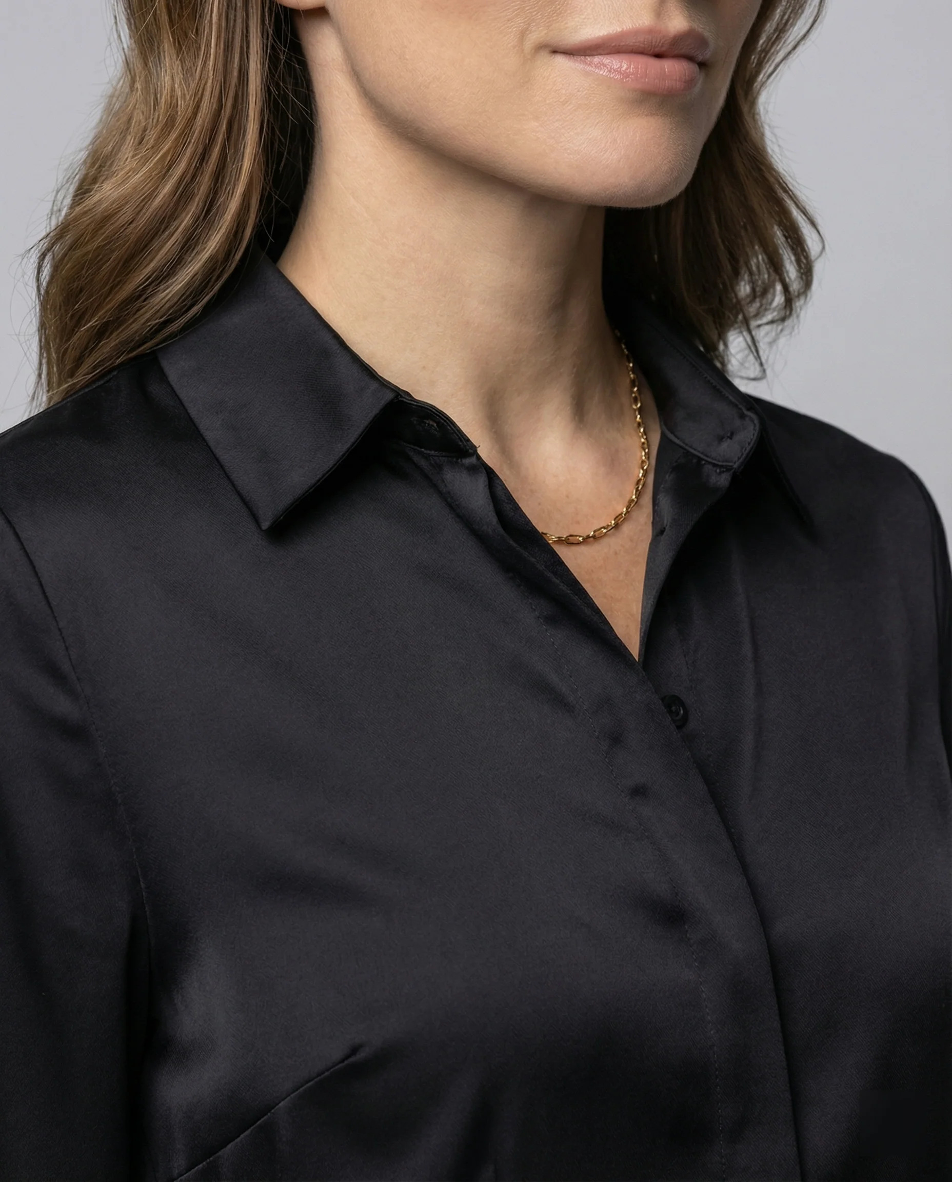 Damen elegante Satinbluse mit klassischem Kragen und zeitlosem Schnitt Heidi Mode - Image 4