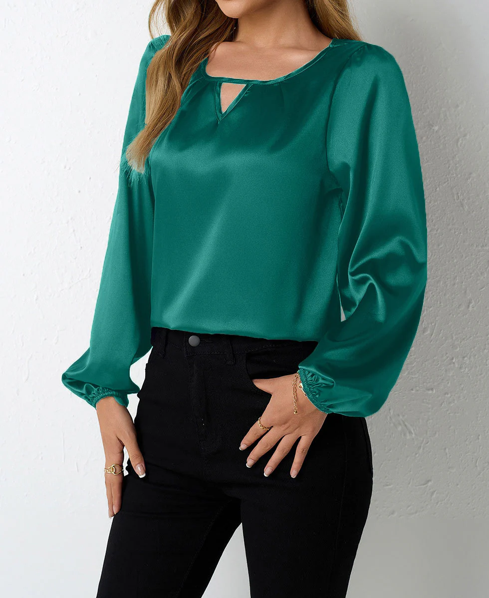 Damen elegante Satinbluse mit verspieltem Schlüsselausschnitt Heidi Mode - Image 6