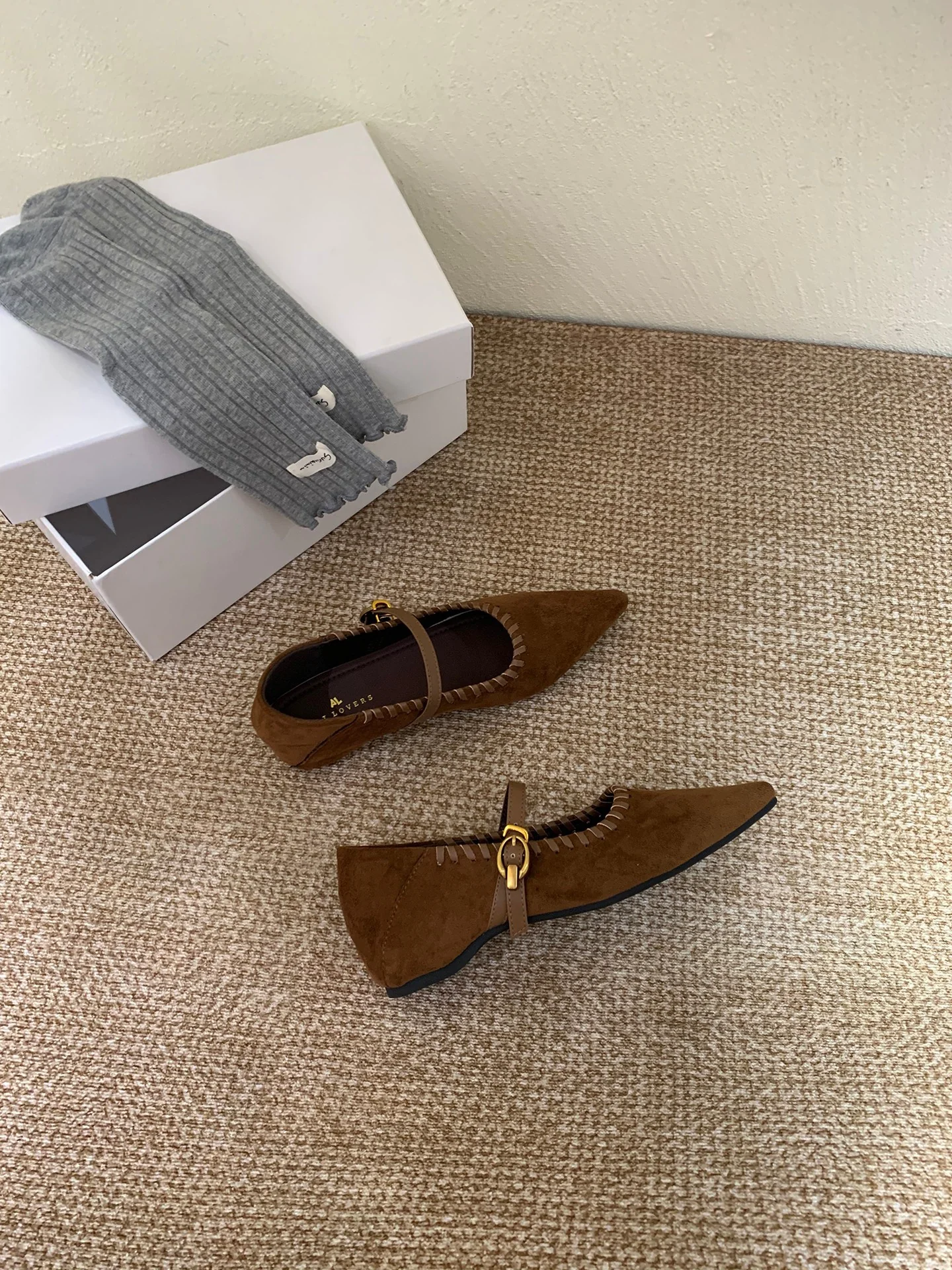 Damen elegante Schnürpumps mit modischem Riemen und spitzem Fußteil Heidi Mode - Image 8