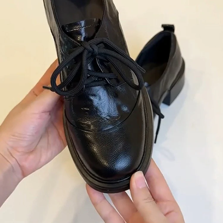 Damen Elegante Schnürschuhe mit komfortablem Blockabsatz und hochwertiger Lederverarbeitung Heidi Mode - Image 3