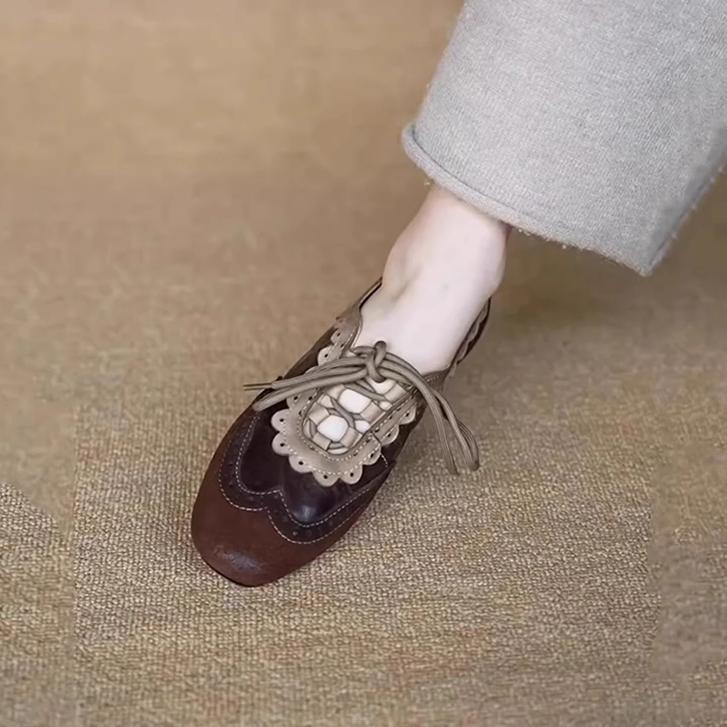 Damen elegante Schnürschuhe mit modischem Wellenmuster und feiner Ziernaht Heidi Mode - Image 2