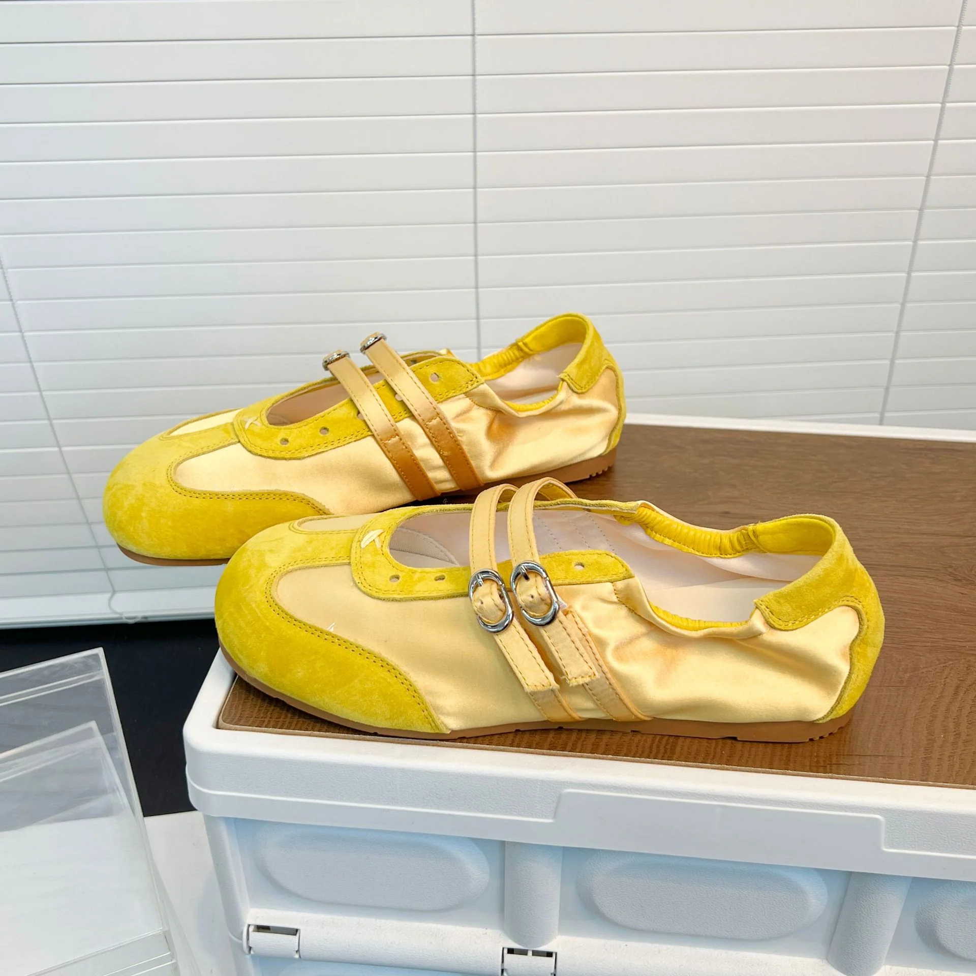 Damen elegante Schnürschuhe mit modischen Doppelriemen Heidi Mode - Image 8