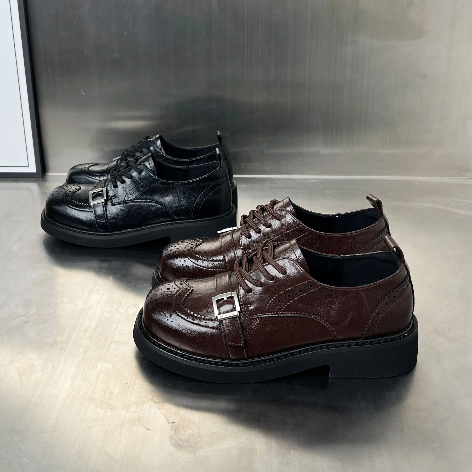 Damen Elegante Schnürschuhe mit modischen Schnallen und robuster Sohle Heidi Mode - Image 3