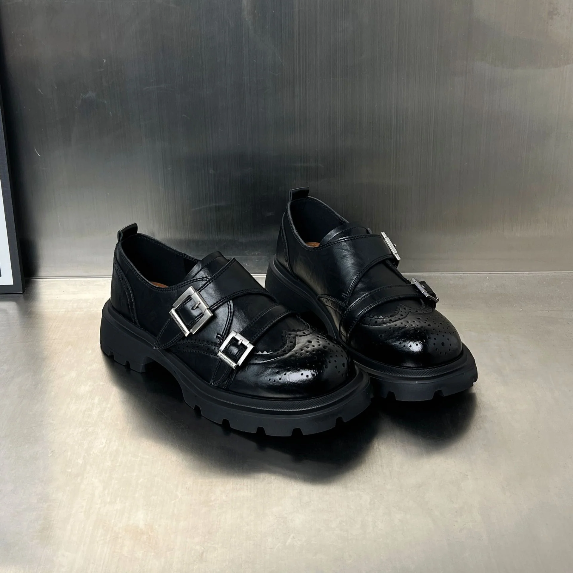 Damen Elegante Schnürschuhe mit modischen Schnallen und rutschfester Gummisohle Heidi Mode - Image 4