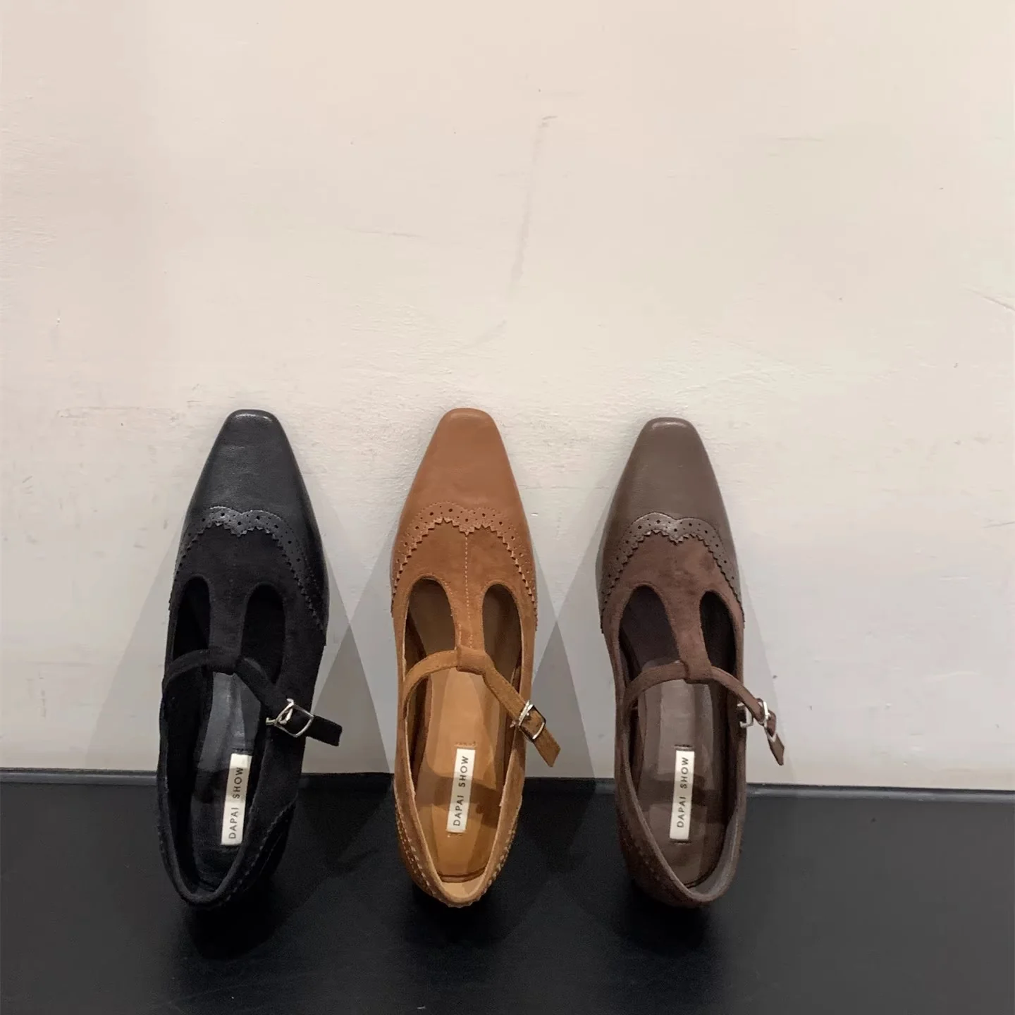 Damen elegante Schnürschuhe mit modischer Schnallenverzierung Heidi Mode - Image 3