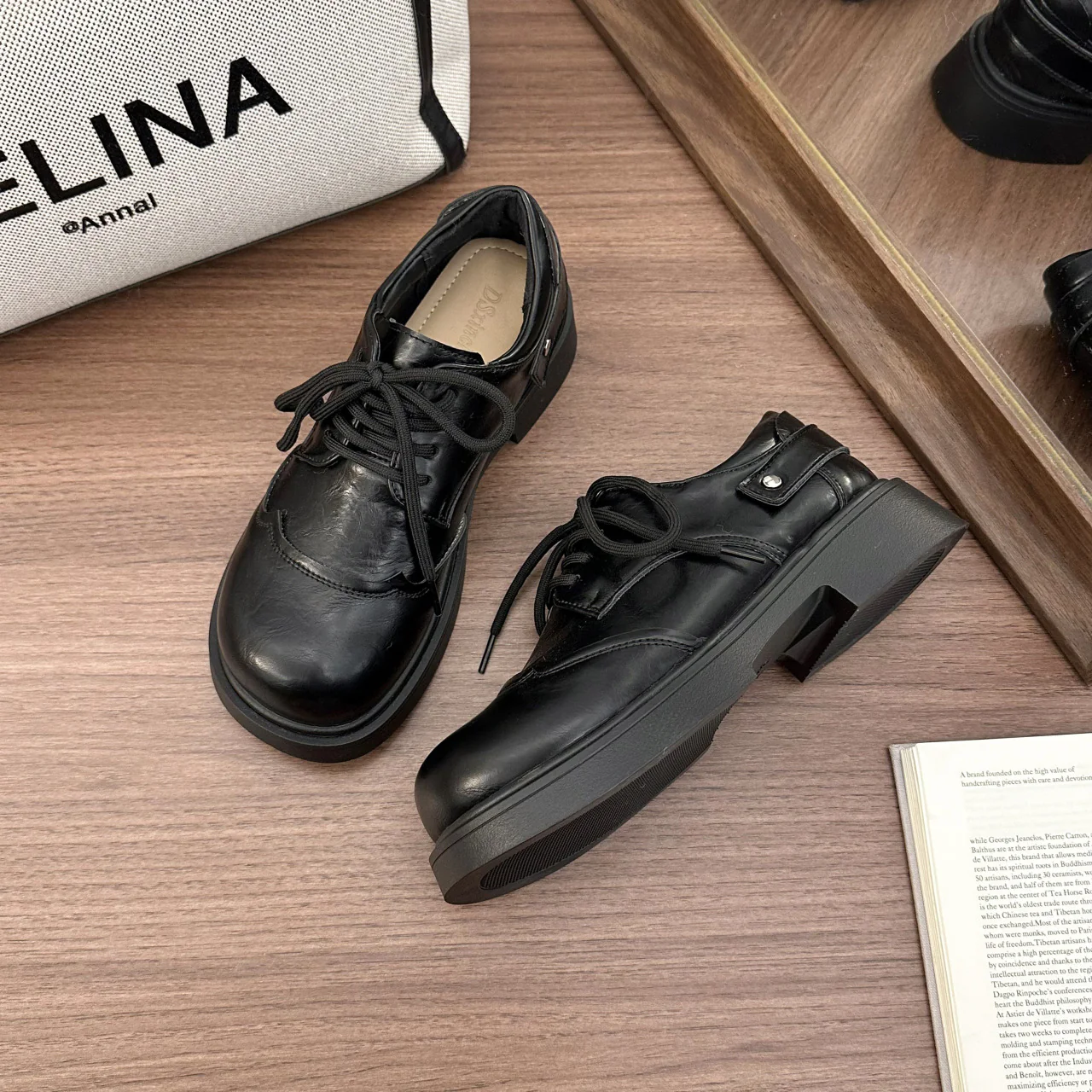 Damen elegante Schnürschuhe mit robustem Absatz und hochwertigem Leder Heidi Mode - Image 4
