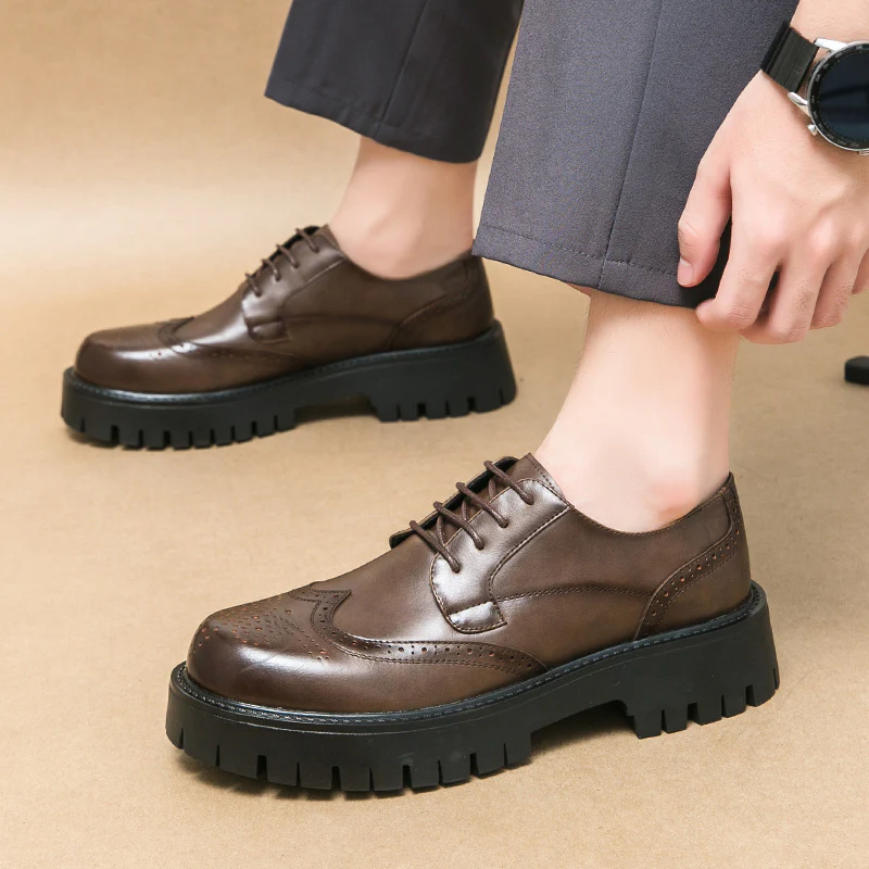 Damen Elegante Schnürschuhe mit robustem Profil und atmungsaktivem Obermaterial Heidi Mode - Image 3
